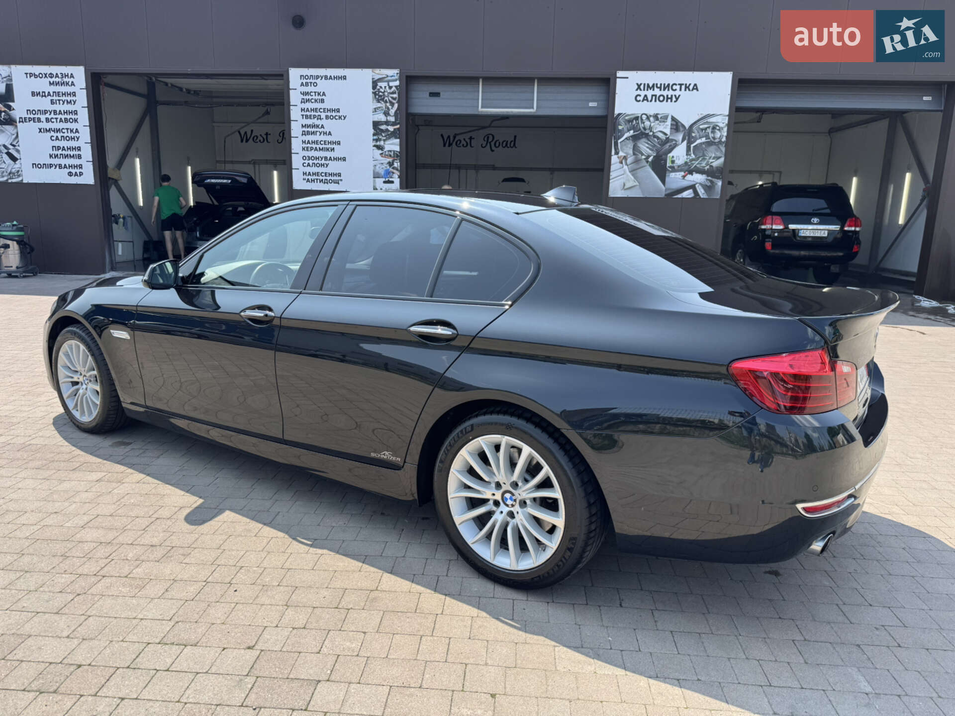 BMW 5 Series 2015 VIN WBA5D71020G248966 фото оголошення 24 з 76