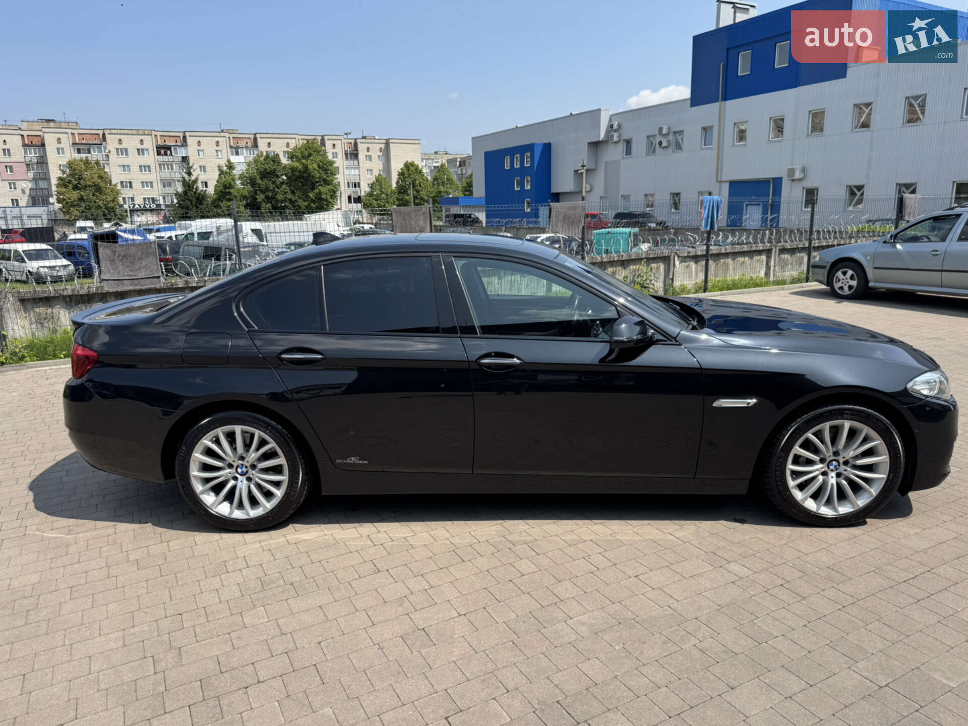 BMW 5 Series 2015 VIN WBA5D71020G248966 фото оголошення 29 з 76