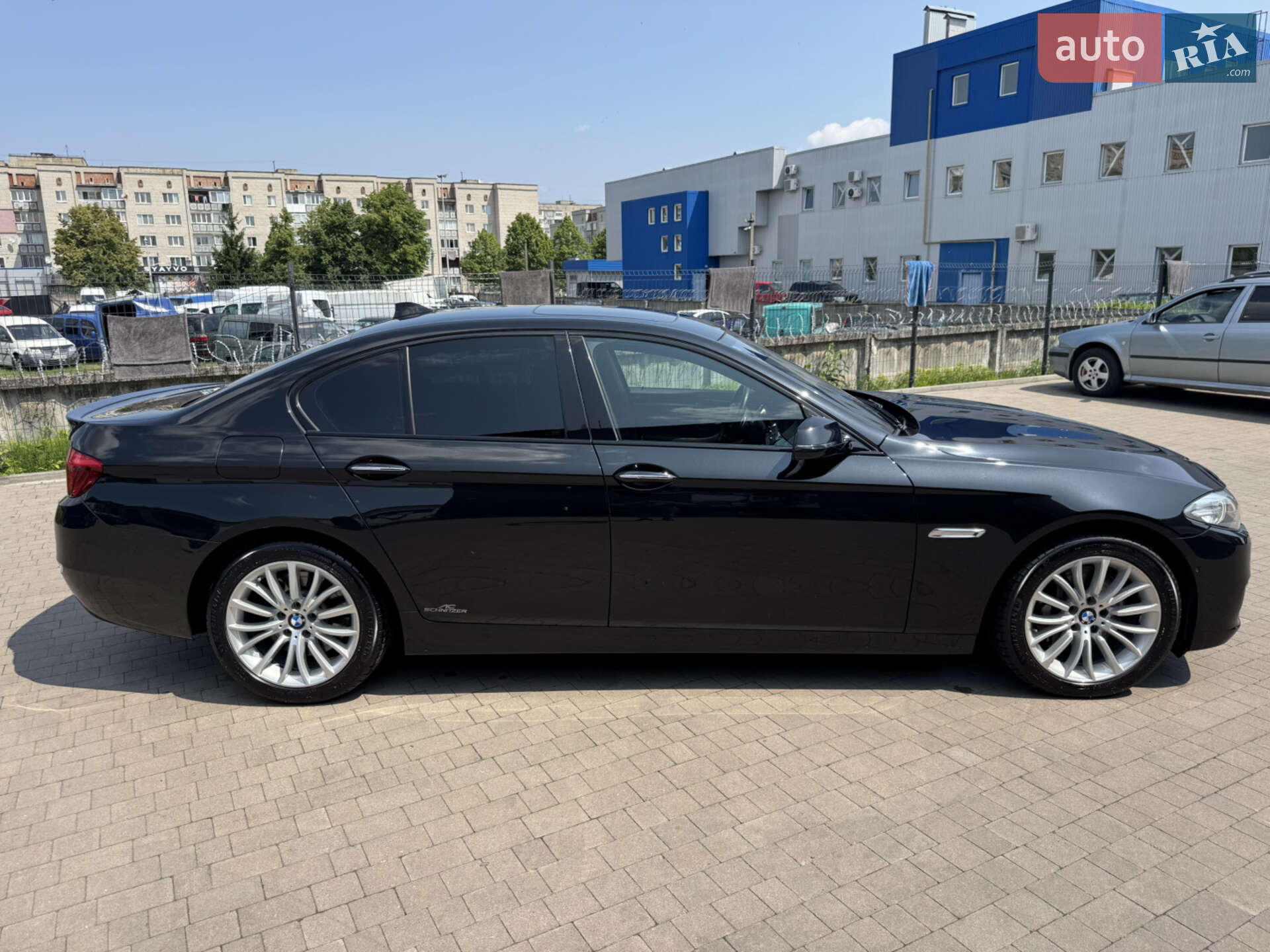 BMW 5 Series 2015 VIN WBA5D71020G248966 фото оголошення 30 з 76