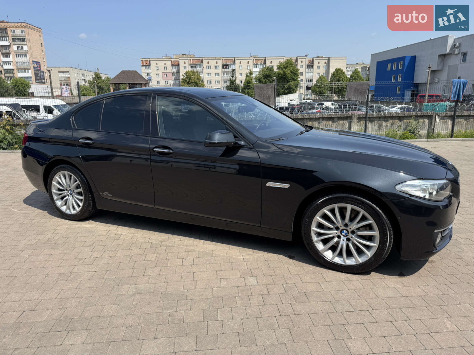 BMW 5 Series 2015 VIN WBA5D71020G248966 фото оголошення 31 з 76
