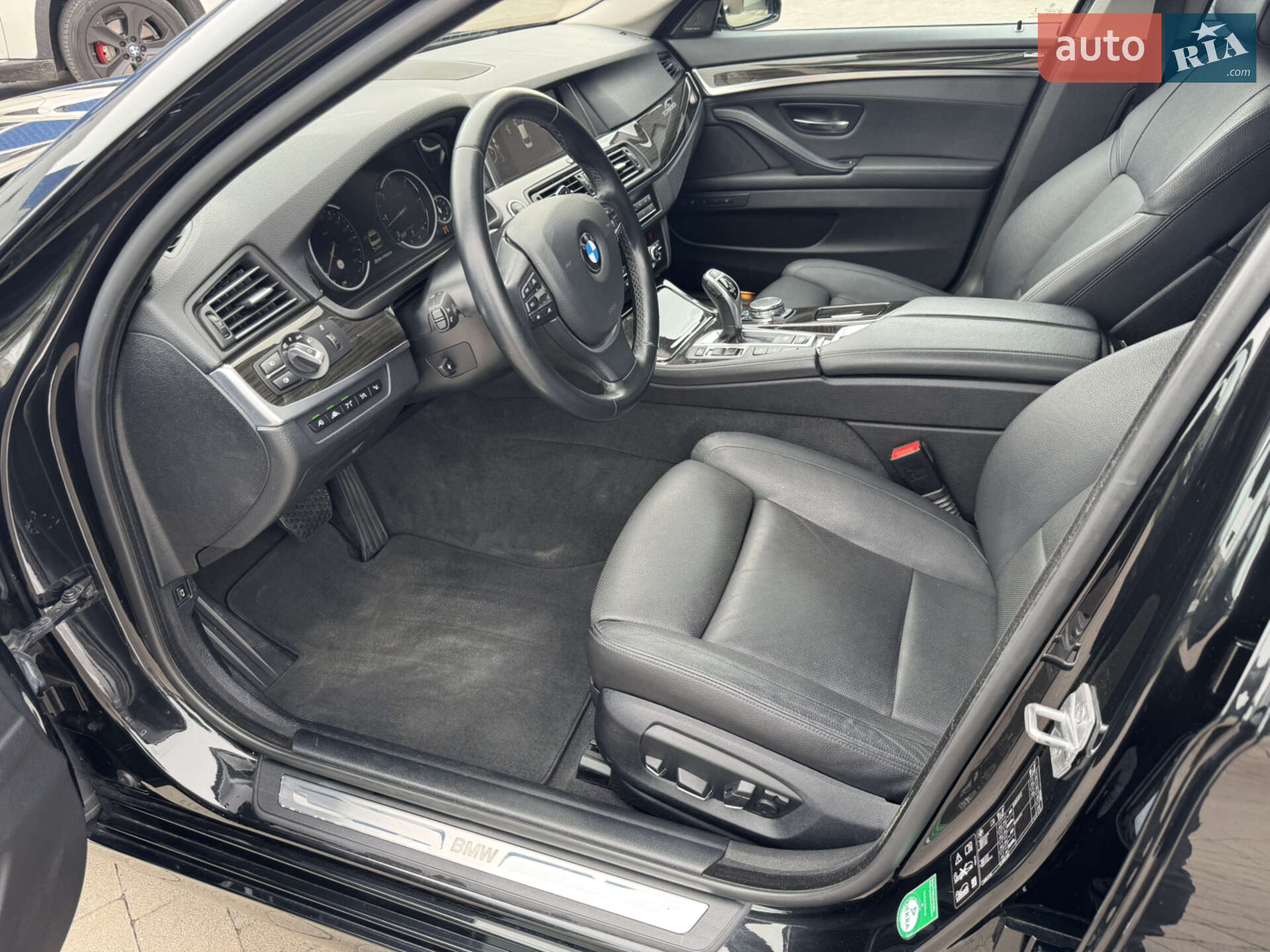 BMW 5 Series 2015 VIN WBA5D71020G248966 фото оголошення 61 з 76