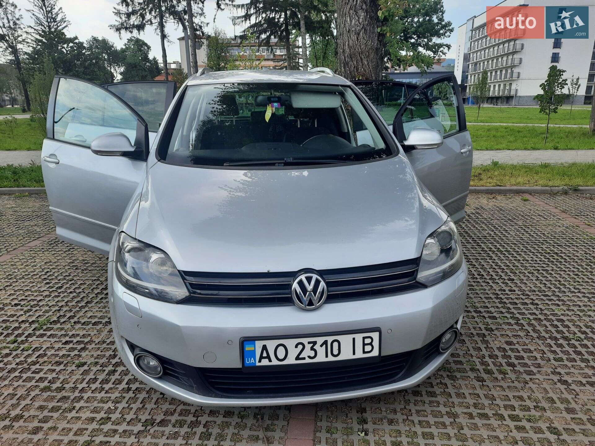 Volkswagen Golf Plus 2011 VIN WVWZZZ1KZCW510160 фото оголошення 3 з 22