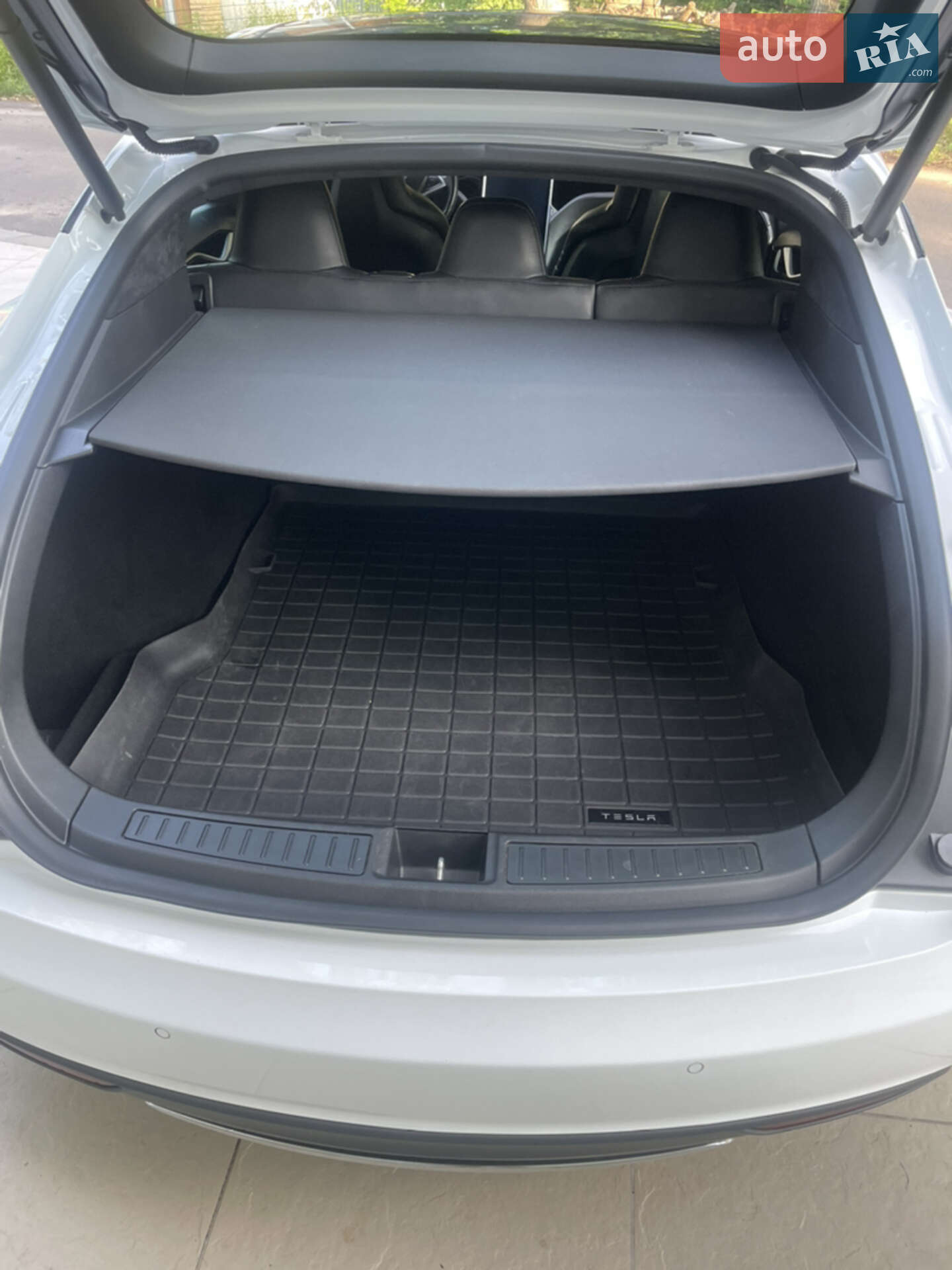 Tesla Model S 2016 VIN 5YJSA7E20GF126850 фото оголошення 26 з 27