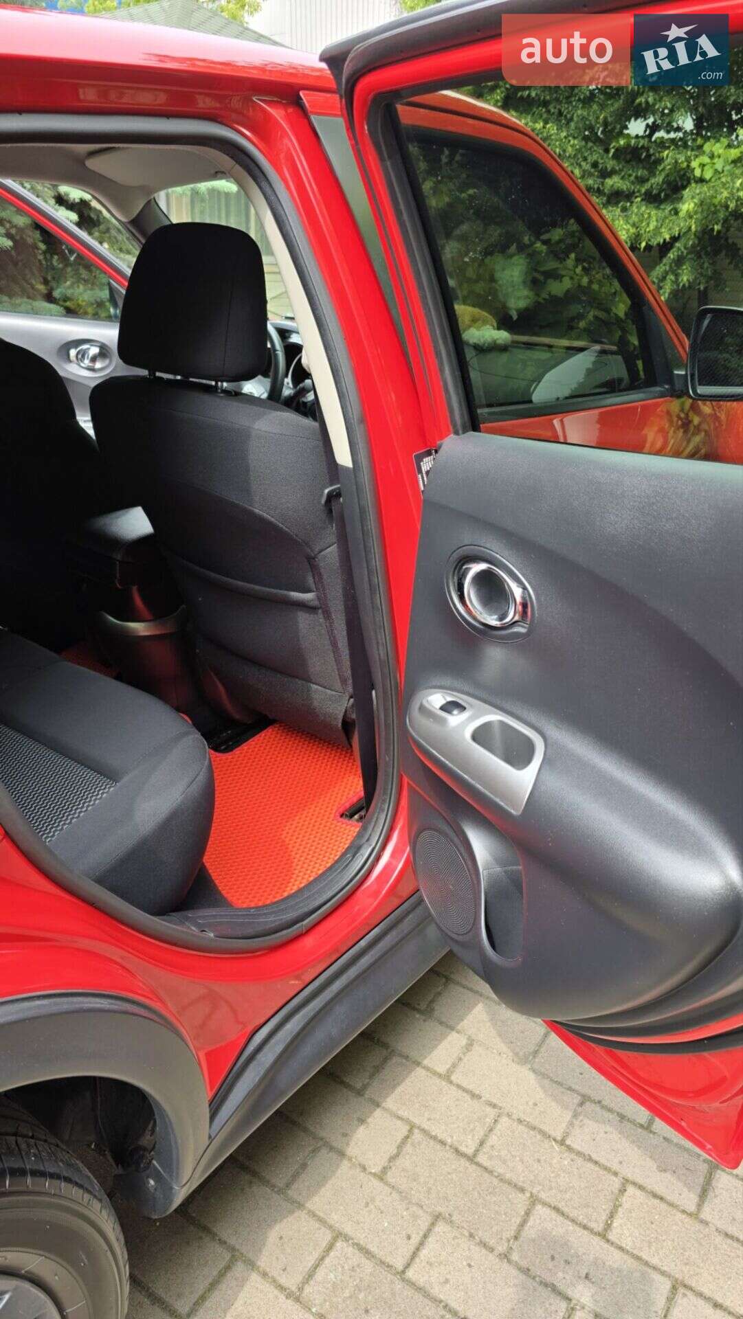 Nissan Juke 2017 VIN SJNFBAF15U7356016 фото оголошення 3 з 14