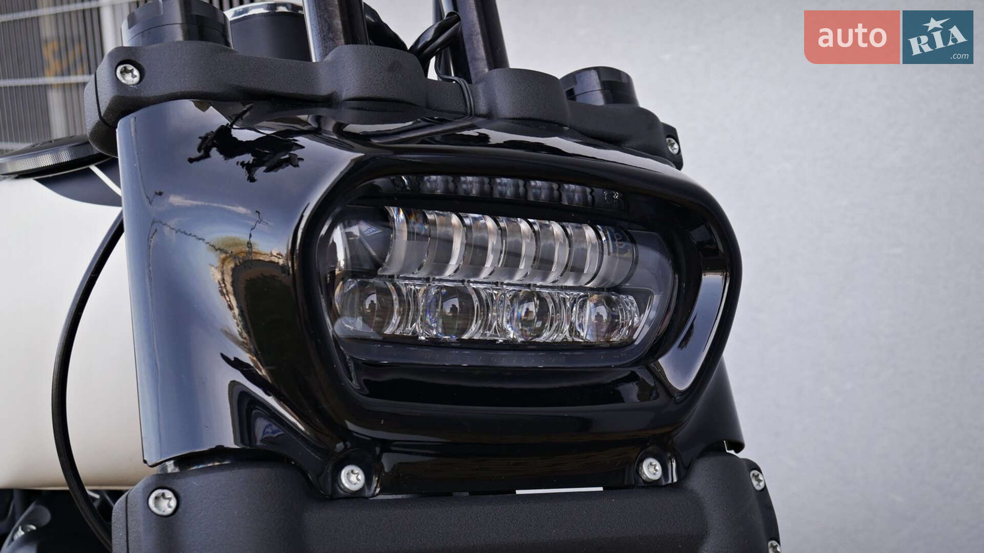 Harley-Davidson Fat Bob 2018 VIN 1HD1YLK36JC061776 фото оголошення 8 з 34