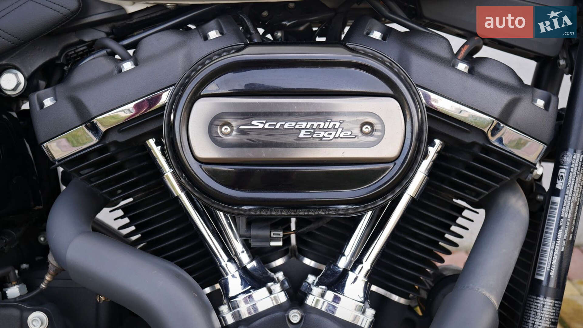 Harley-Davidson Fat Bob 2018 VIN 1HD1YLK36JC061776 фото оголошення 6 з 34