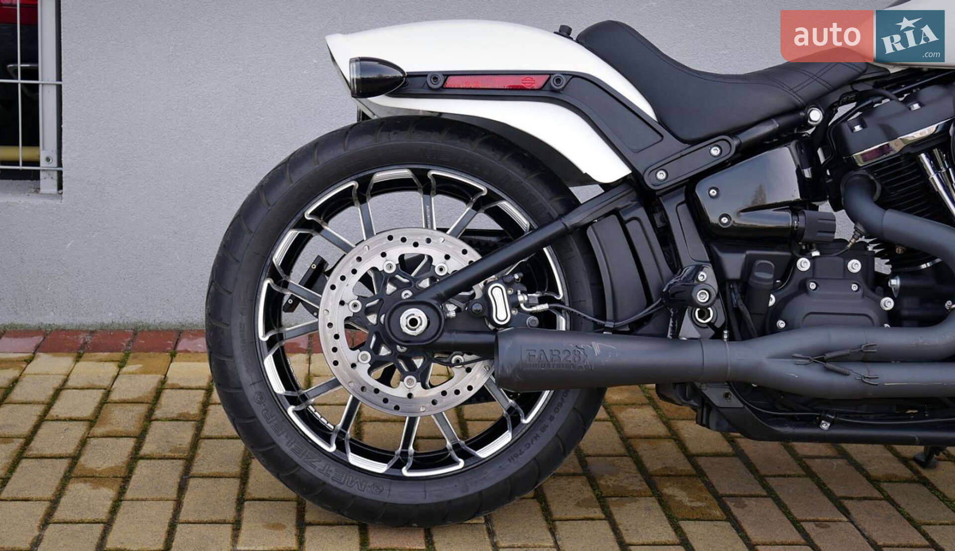 Harley-Davidson Fat Bob 2018 VIN 1HD1YLK36JC061776 фото оголошення 19 з 34