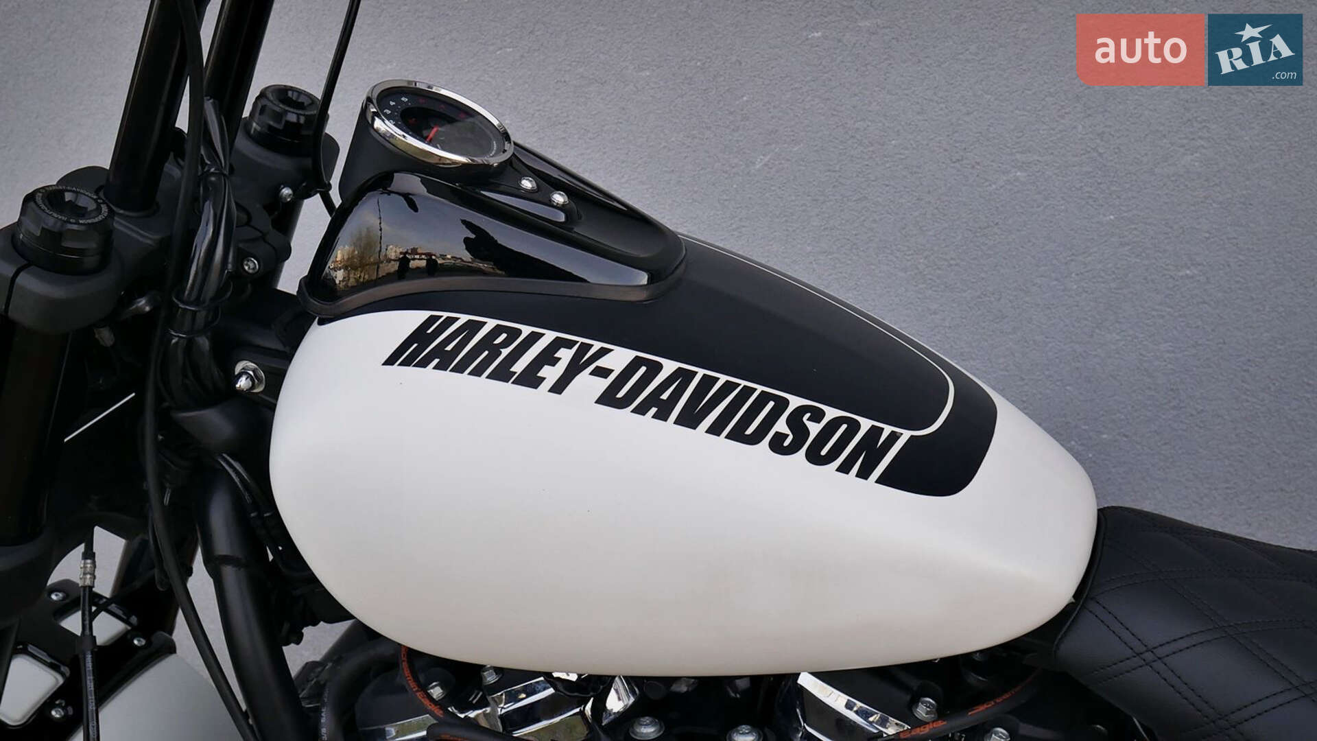 Harley-Davidson Fat Bob 2018 VIN 1HD1YLK36JC061776 фото оголошення 27 з 34