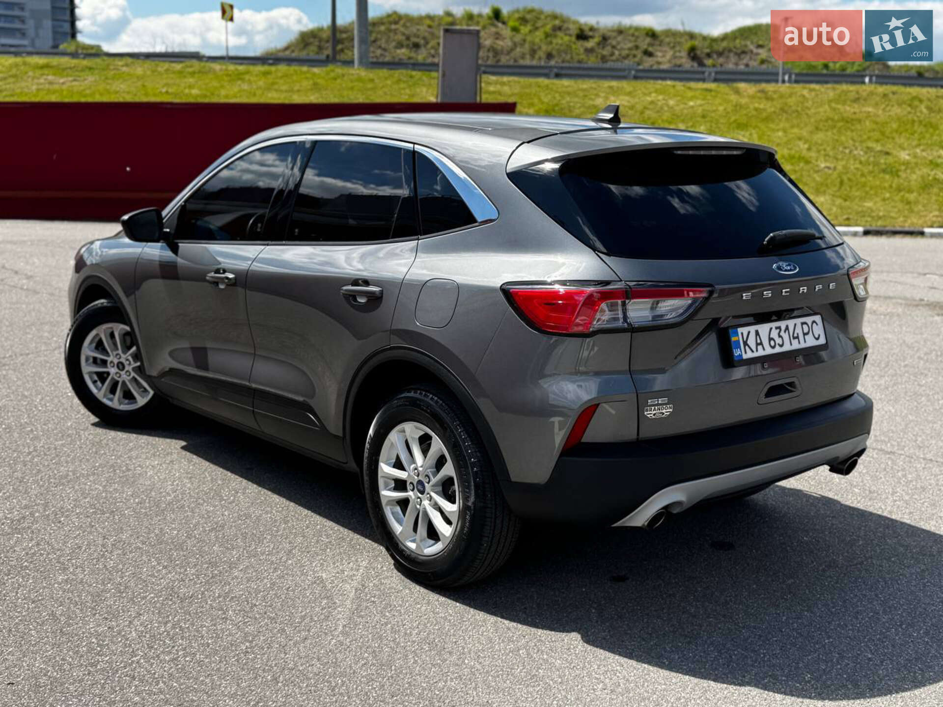 Ford Escape 2022 VIN 1FMCU0BZXNUA21740 фото оголошення 12 з 26