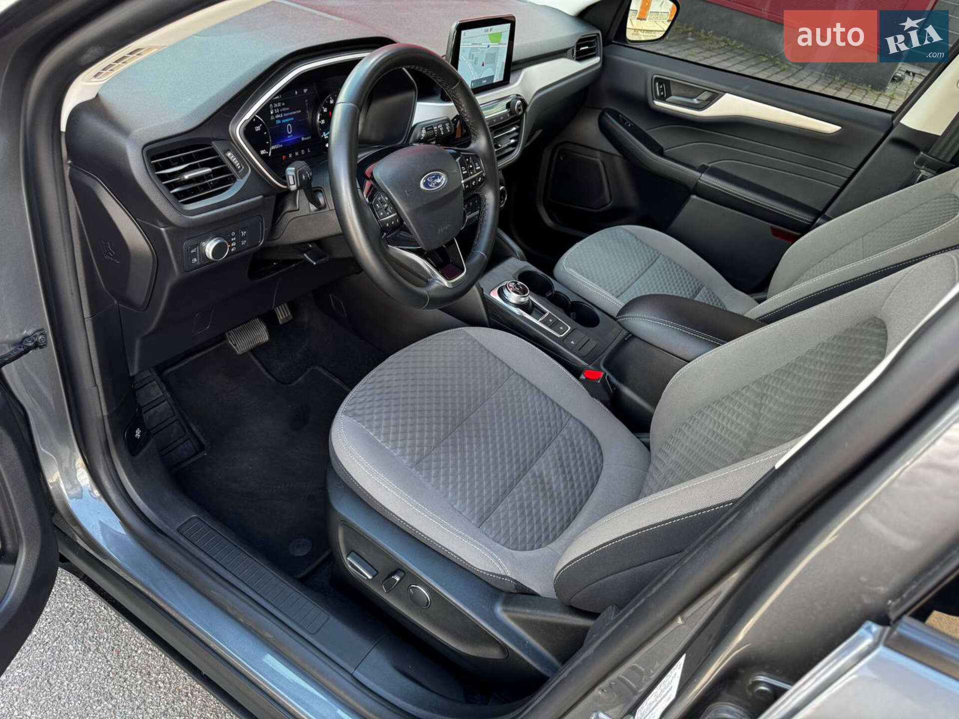 Ford Escape 2022 VIN 1FMCU0BZXNUA21740 фото оголошення 18 з 26