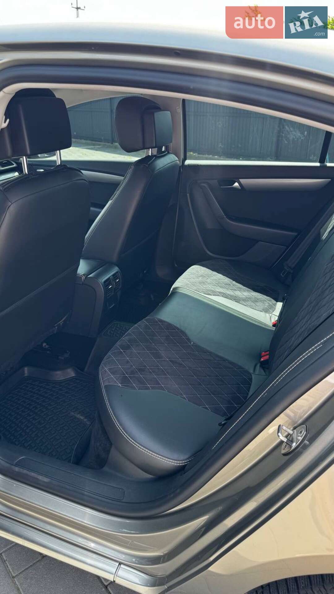 VOLKSWAGEN PASSAT 2013 VIN WVWZZZ3CZDP031050 фото оголошення 13 з 22