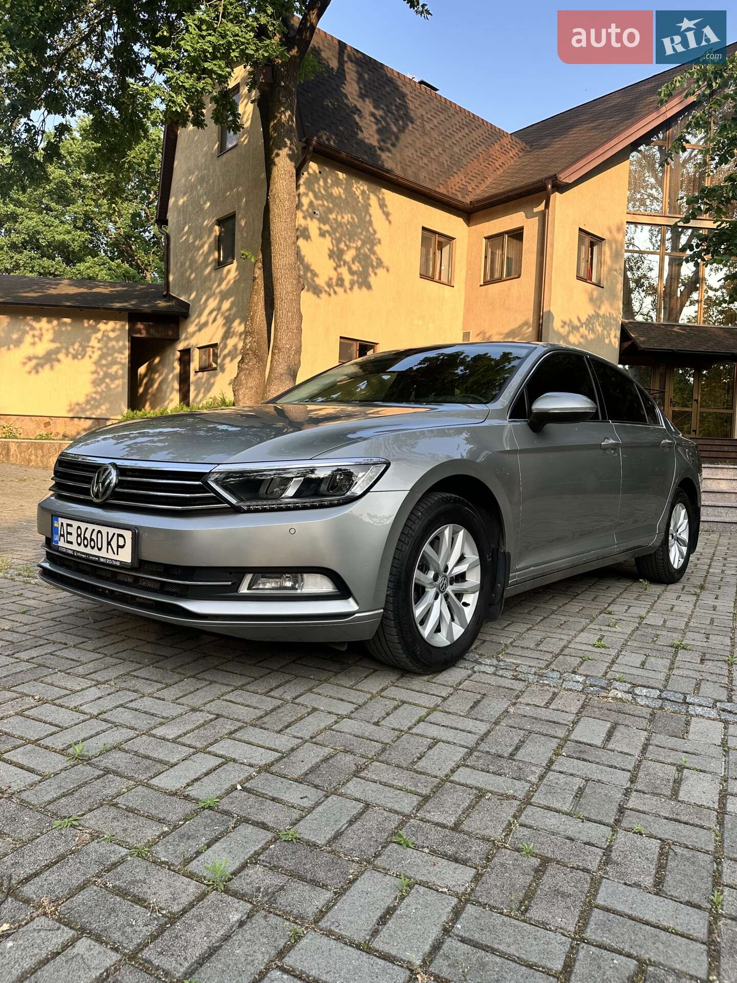 Volkswagen Passat 2017 VIN WVWZZZ3CZHE176742 фото оголошення 8 з 24