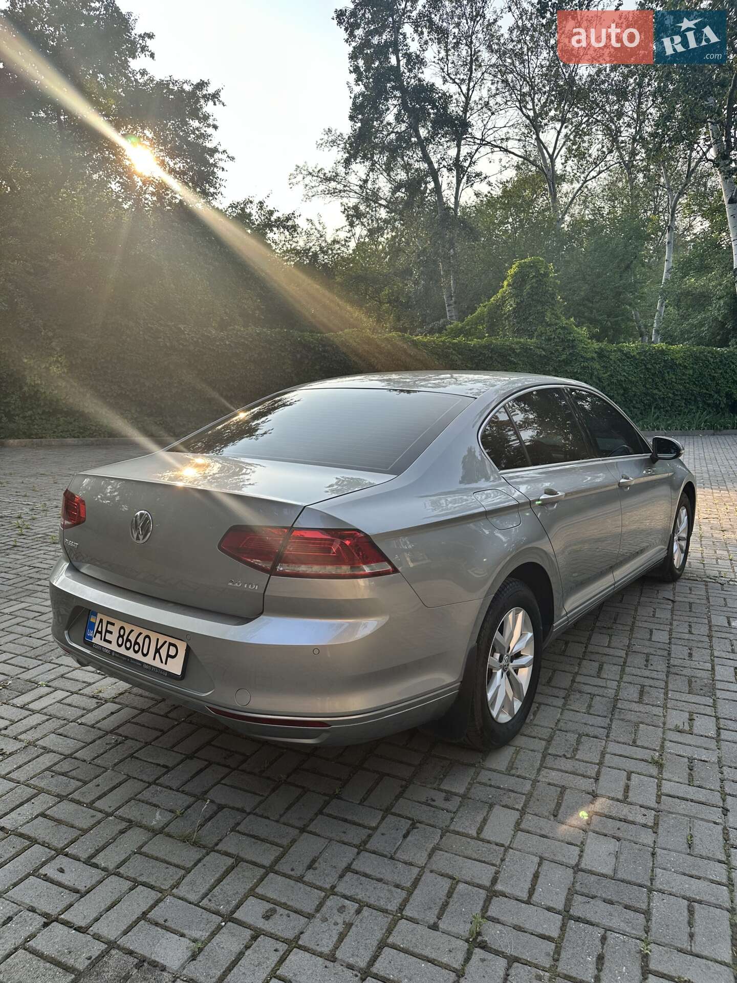 Volkswagen Passat 2017 VIN WVWZZZ3CZHE176742 фото оголошення 9 з 24