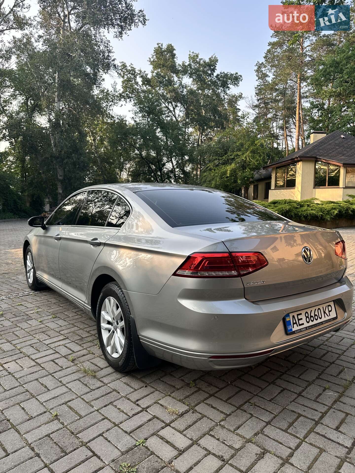 Volkswagen Passat 2017 VIN WVWZZZ3CZHE176742 фото оголошення 11 з 24