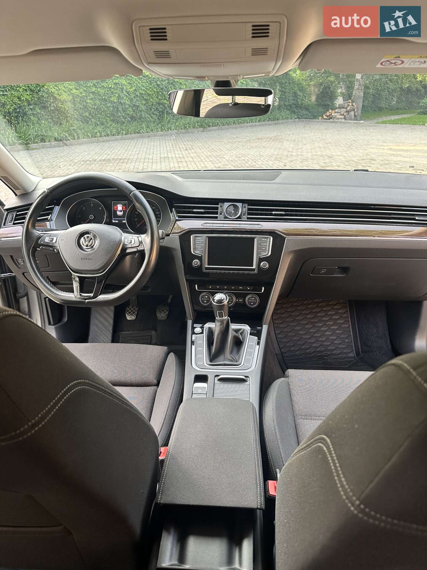 Volkswagen Passat 2017 VIN WVWZZZ3CZHE176742 фото оголошення 21 з 24