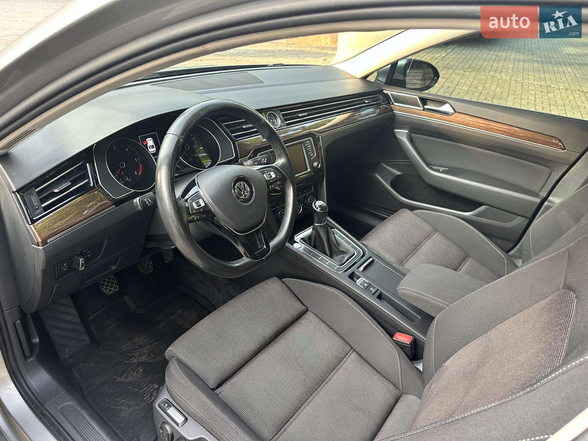 Volkswagen Passat 2017 VIN WVWZZZ3CZHE176742 фото оголошення 24 з 24