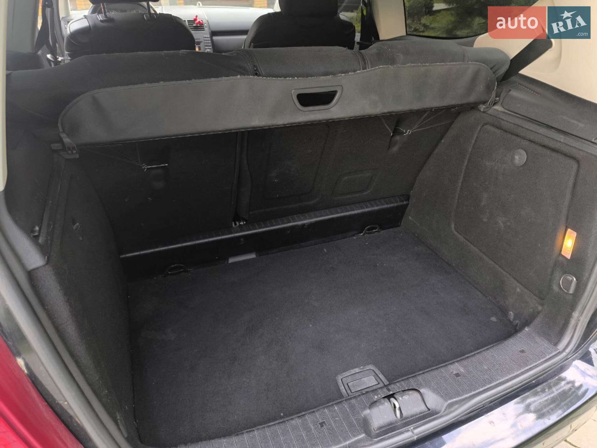Mercedes-Benz A-Class 2010 VIN WDD1693311J879250 фото оголошення 13 з 17