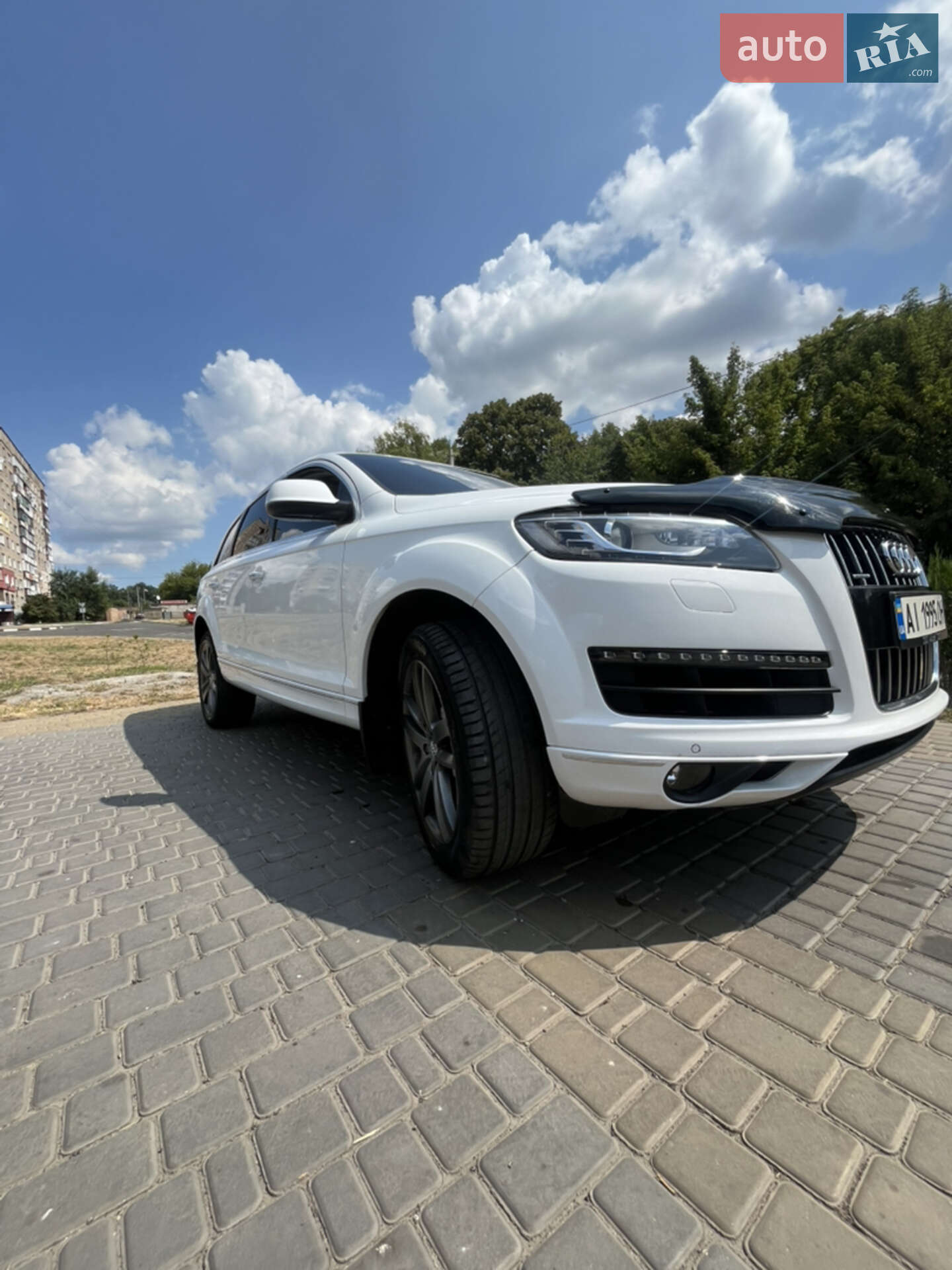 Audi Q7 2011 VIN WA1LGAFE5BD009266 фото оголошення 5 з 15