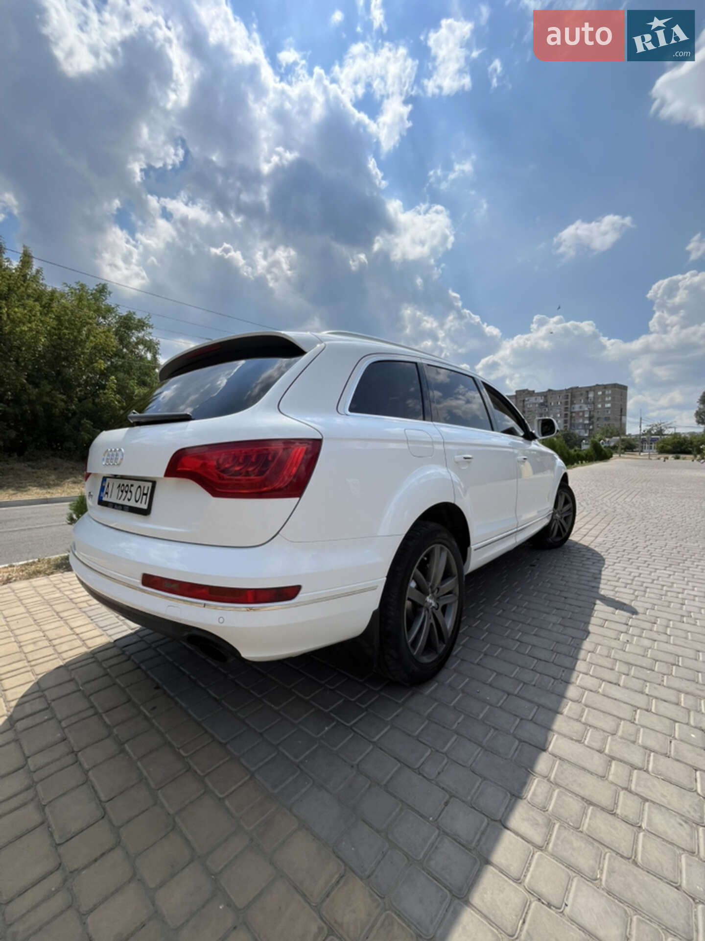 Audi Q7 2011 VIN WA1LGAFE5BD009266 фото оголошення 10 з 15