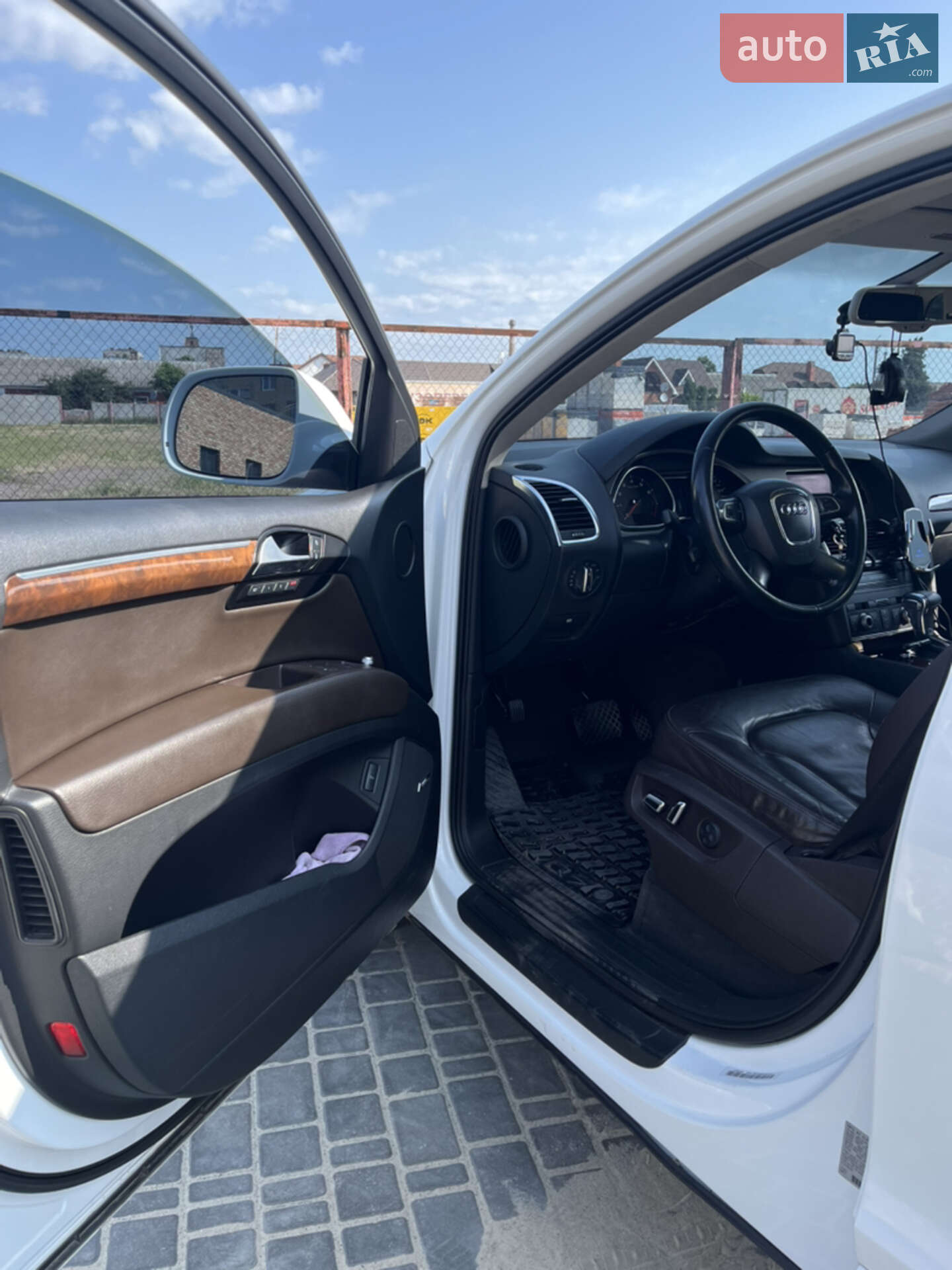 Audi Q7 2011 VIN WA1LGAFE5BD009266 фото оголошення 15 з 15