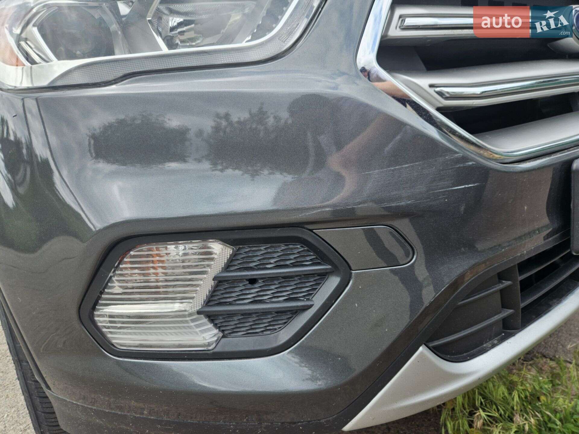 Ford Escape 2018 VIN 1FMCU9GD5JUD53077 фото оголошення 2 з 18