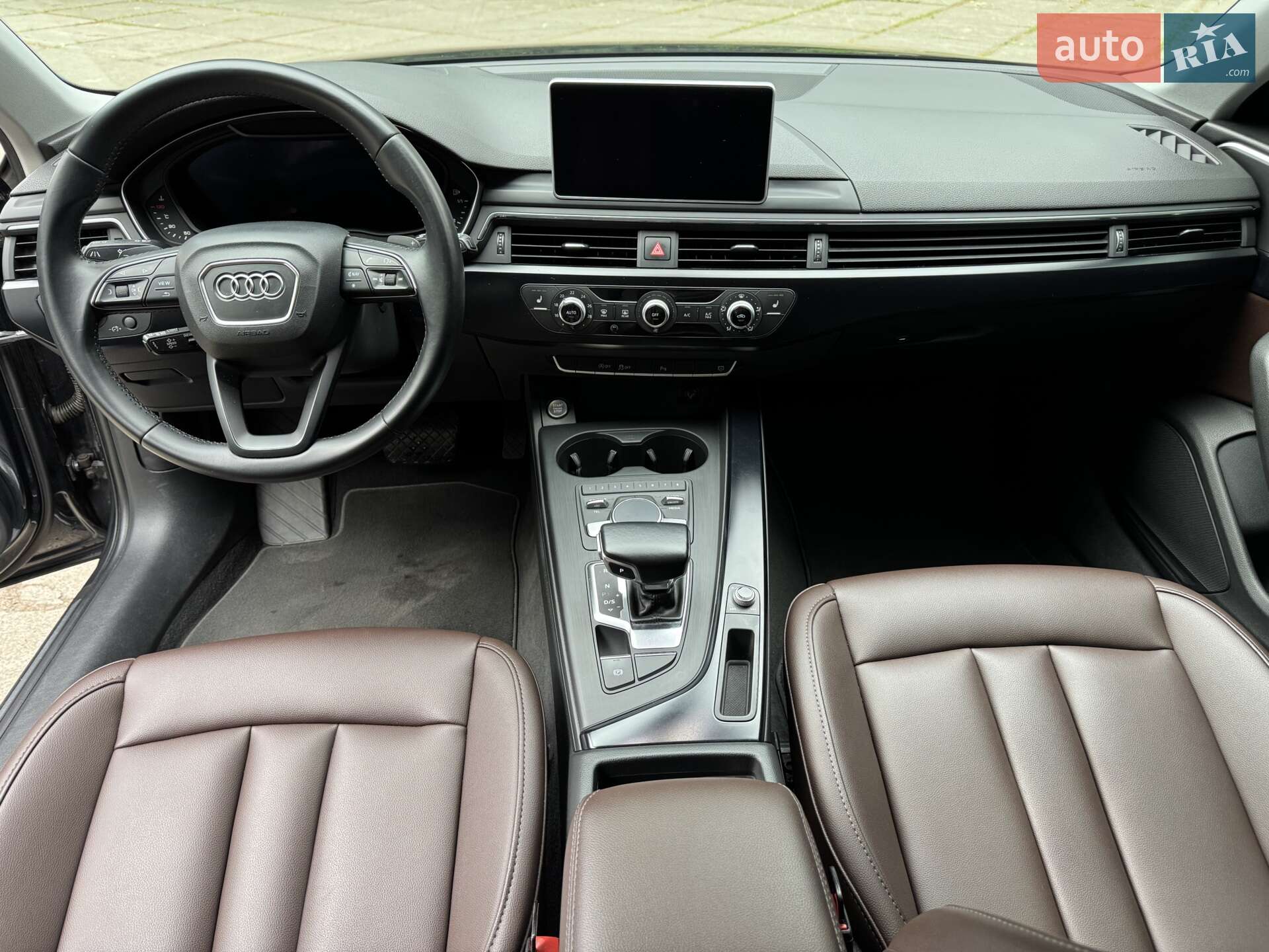 Audi A4 2016 VIN WAUZZZF42HA007949 фото оголошення 27 з 52