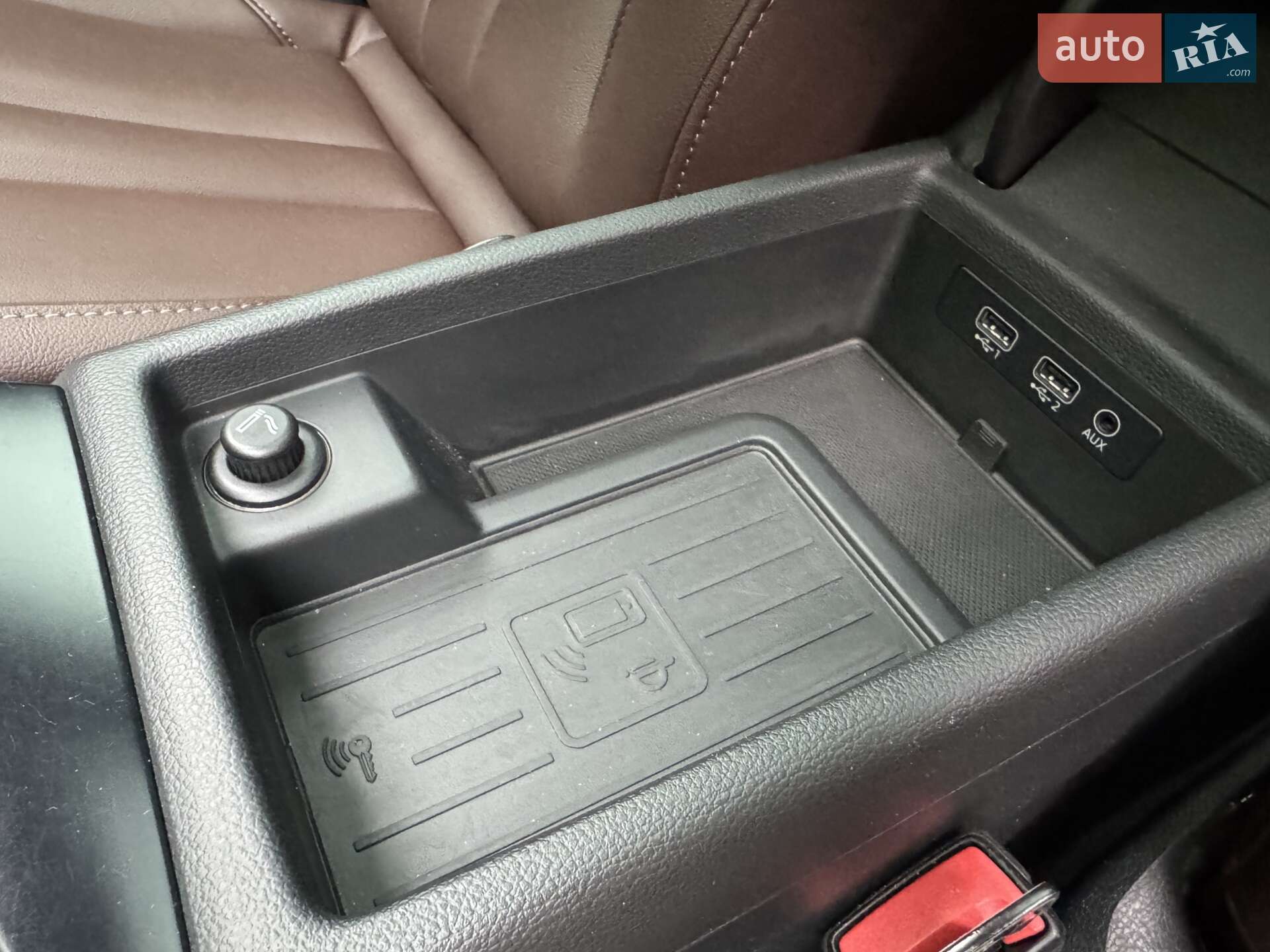 Audi A4 2016 VIN WAUZZZF42HA007949 фото оголошення 36 з 52