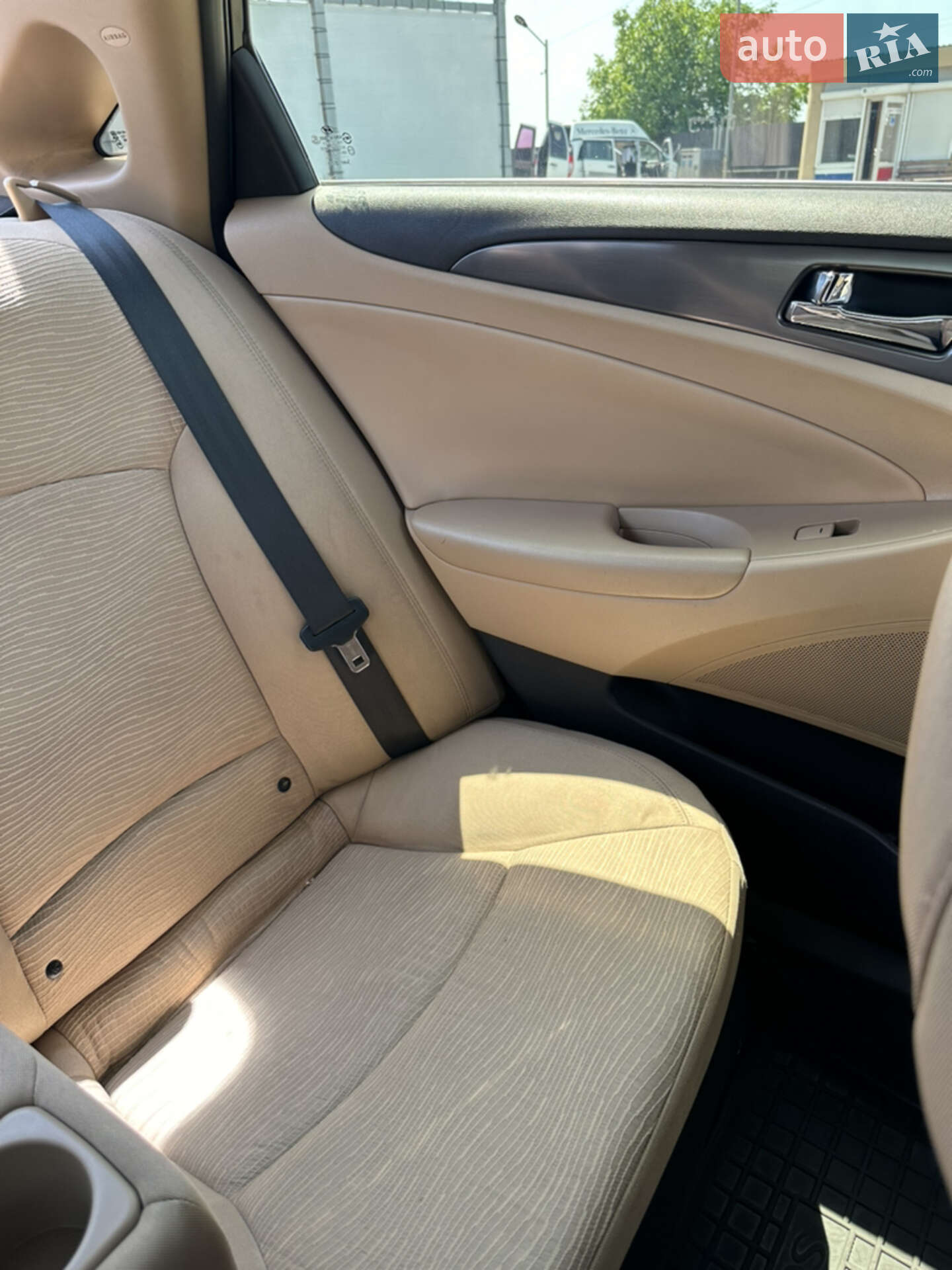 Hyundai Sonata 2012 VIN KMHEC4A41CA031497 фото оголошення 13 з 16