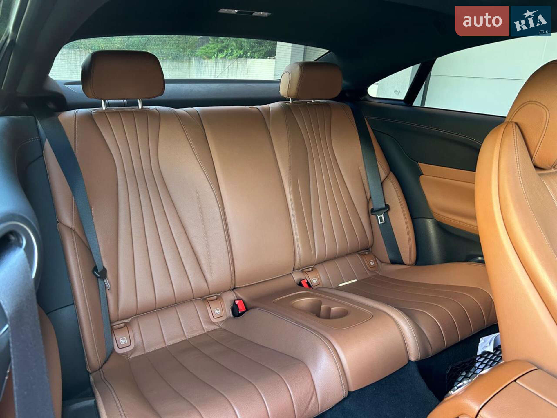 Mercedes-Benz E-Class 2019 VIN WDD2383681F123898 фото оголошення 2 з 7