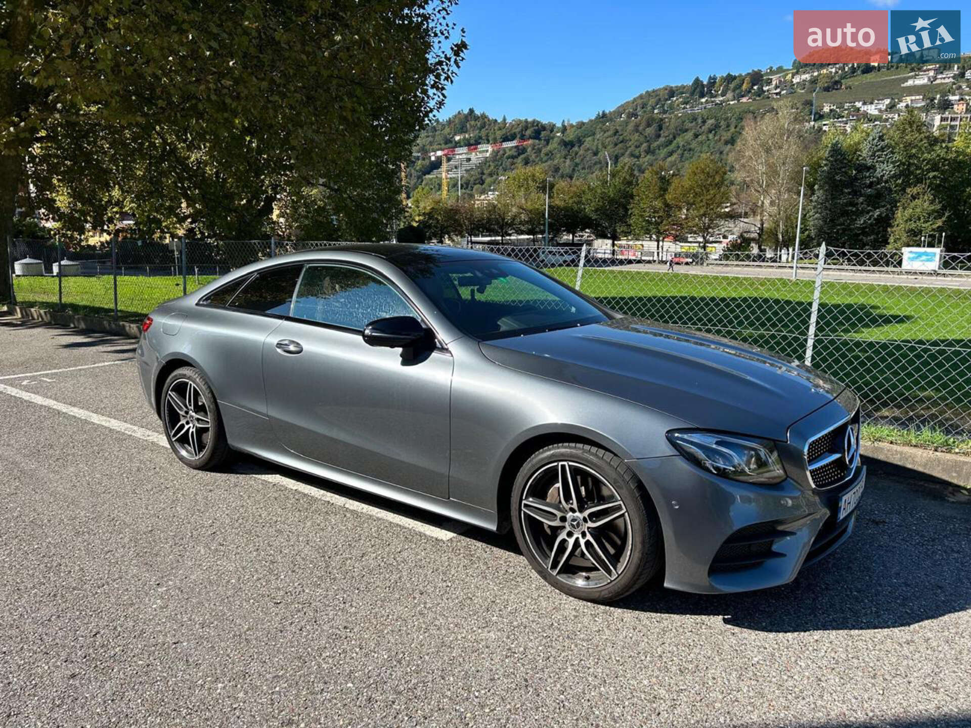 Mercedes-Benz E-Class 2019 VIN WDD2383681F123898 фото оголошення 4 з 7
