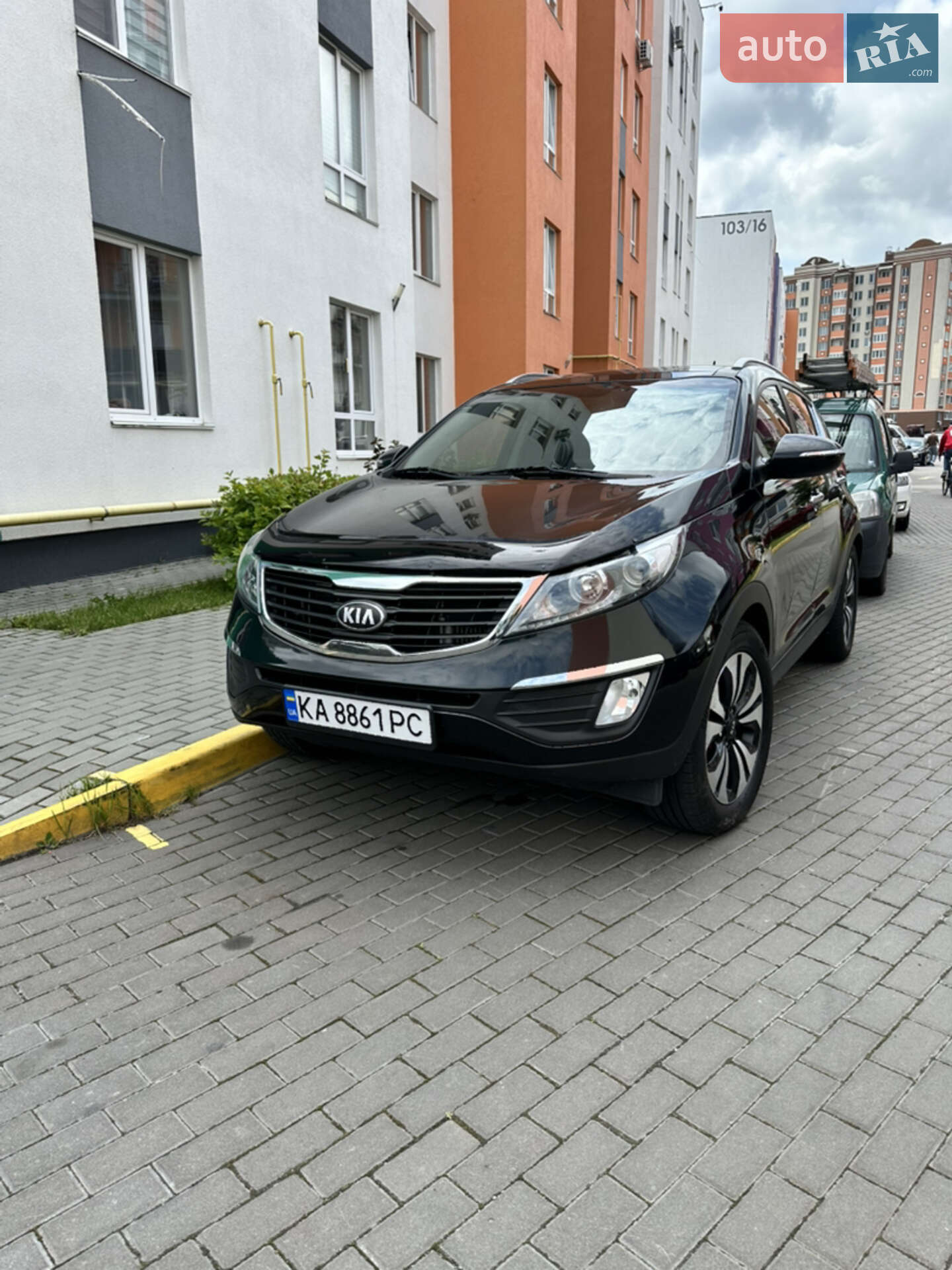 Kia Sportage 2013 VIN KNDPC3A65D7389466 фото оголошення 2 з 11