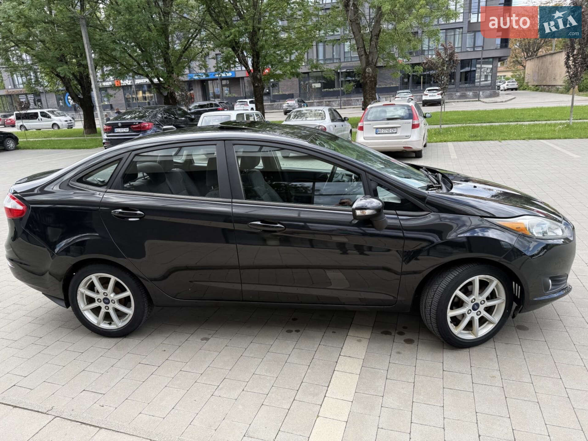 Ford Fiesta 2015 VIN 3FADP4BJ8FM178308 фото оголошення 10 з 55
