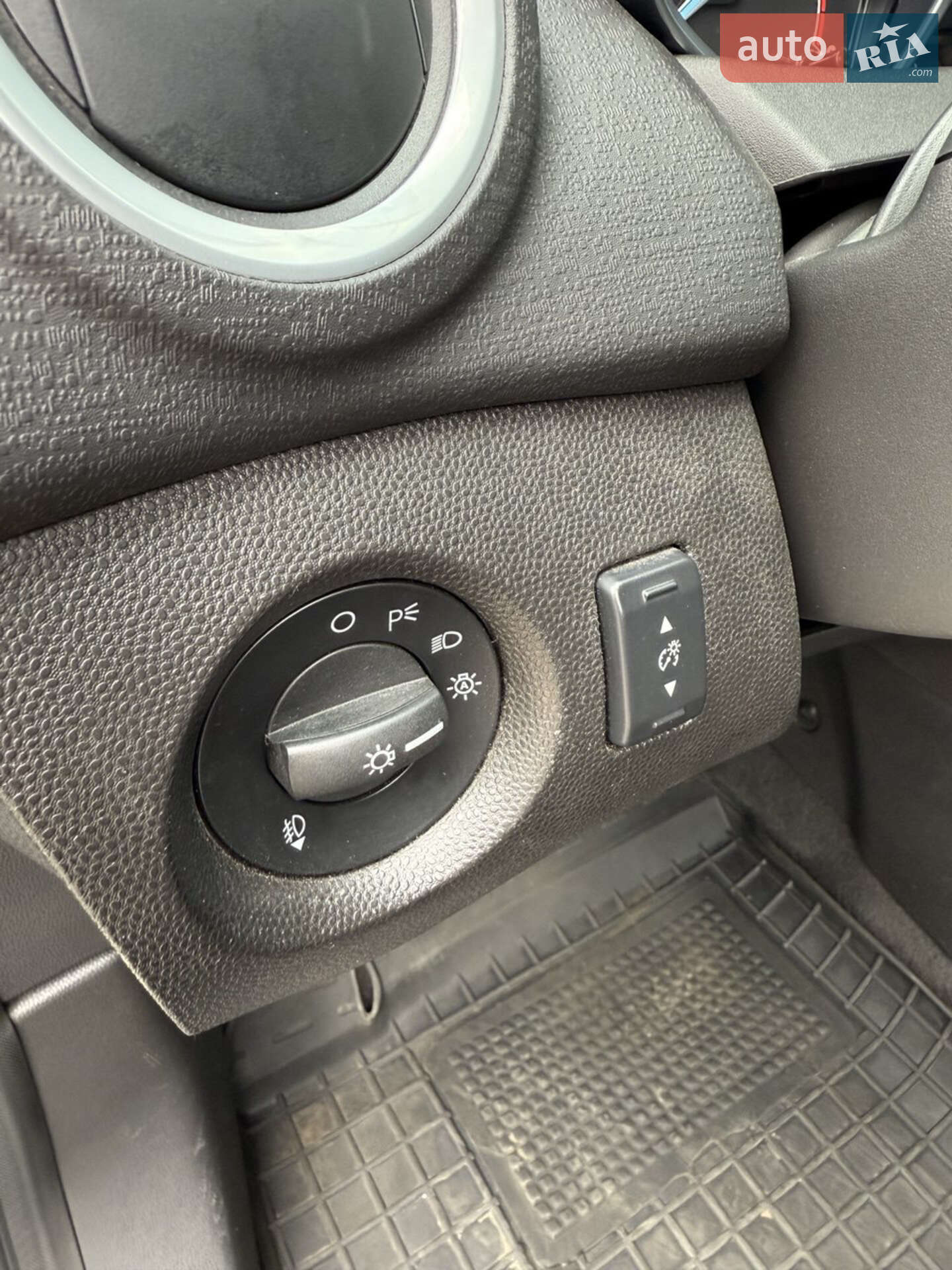 Ford Fiesta 2015 VIN 3FADP4BJ8FM178308 фото оголошення 45 з 55