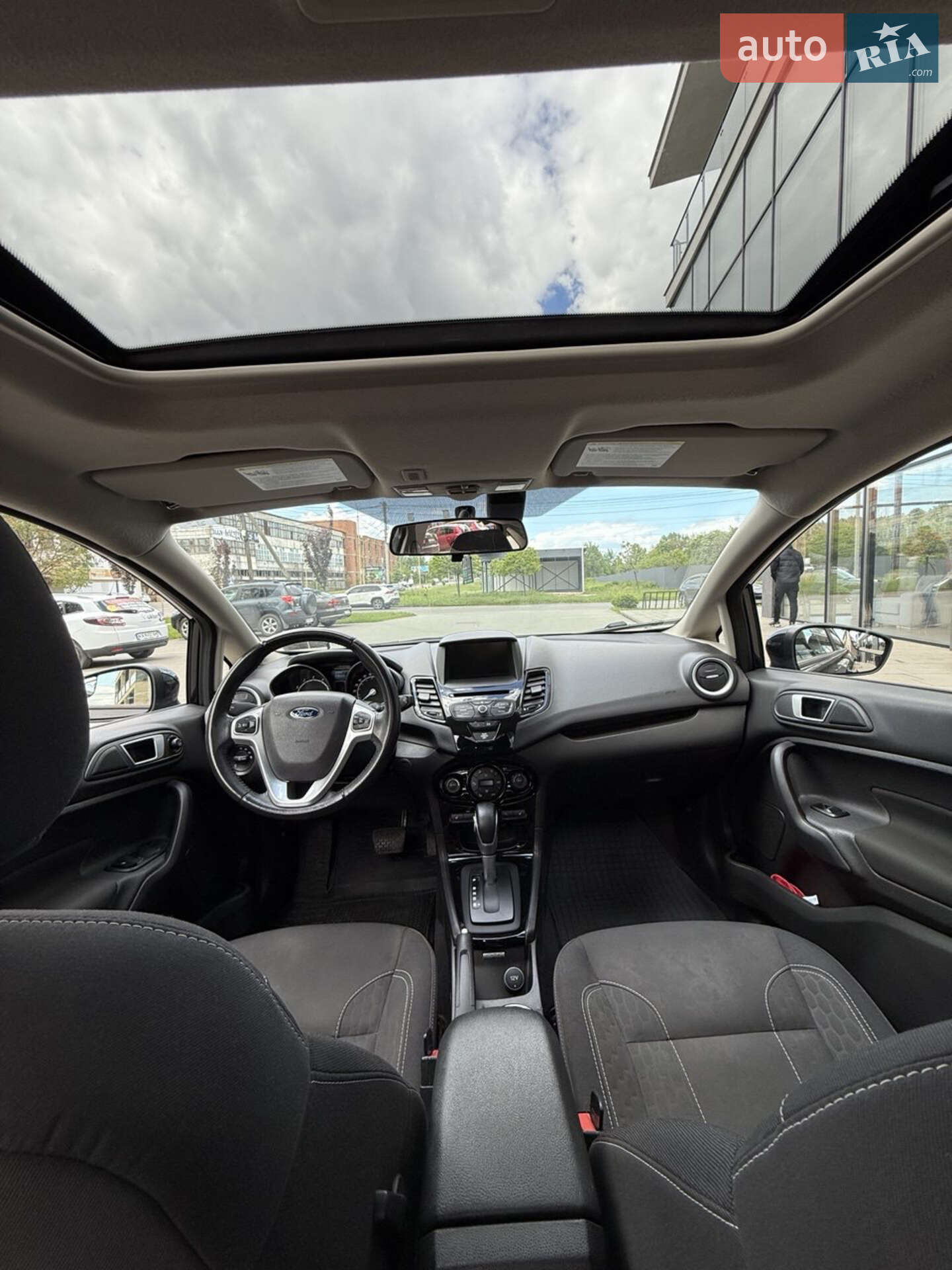 Ford Fiesta 2015 VIN 3FADP4BJ8FM178308 фото оголошення 48 з 55