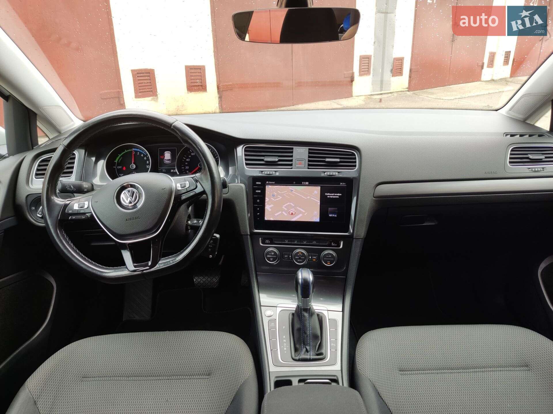 Volkswagen e-Golf 2017 VIN WVWZZZAUZJ8900710 фото оголошення 24 з 26