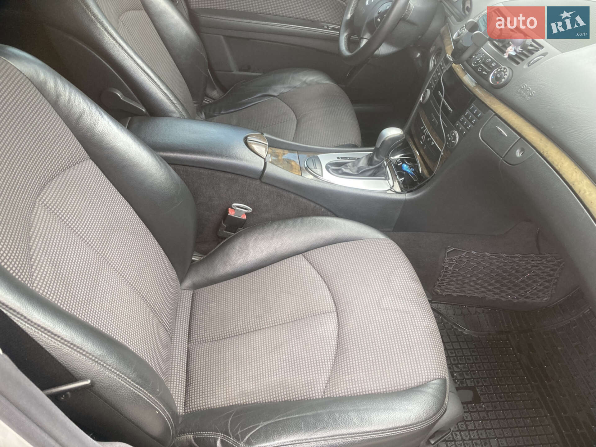 Mercedes-Benz E-Class 2005 VIN Y6D2110425A692671 фото оголошення 16 з 18