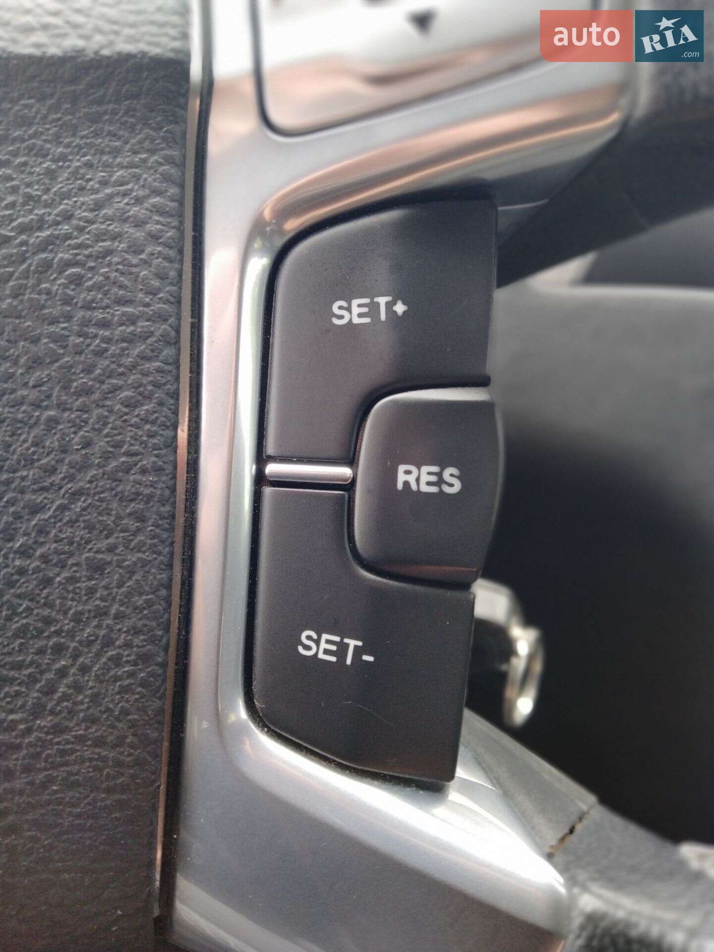 Ford S-Max 2013 VIN WF0SXXGBWSDC67666 фото оголошення 33 з 44