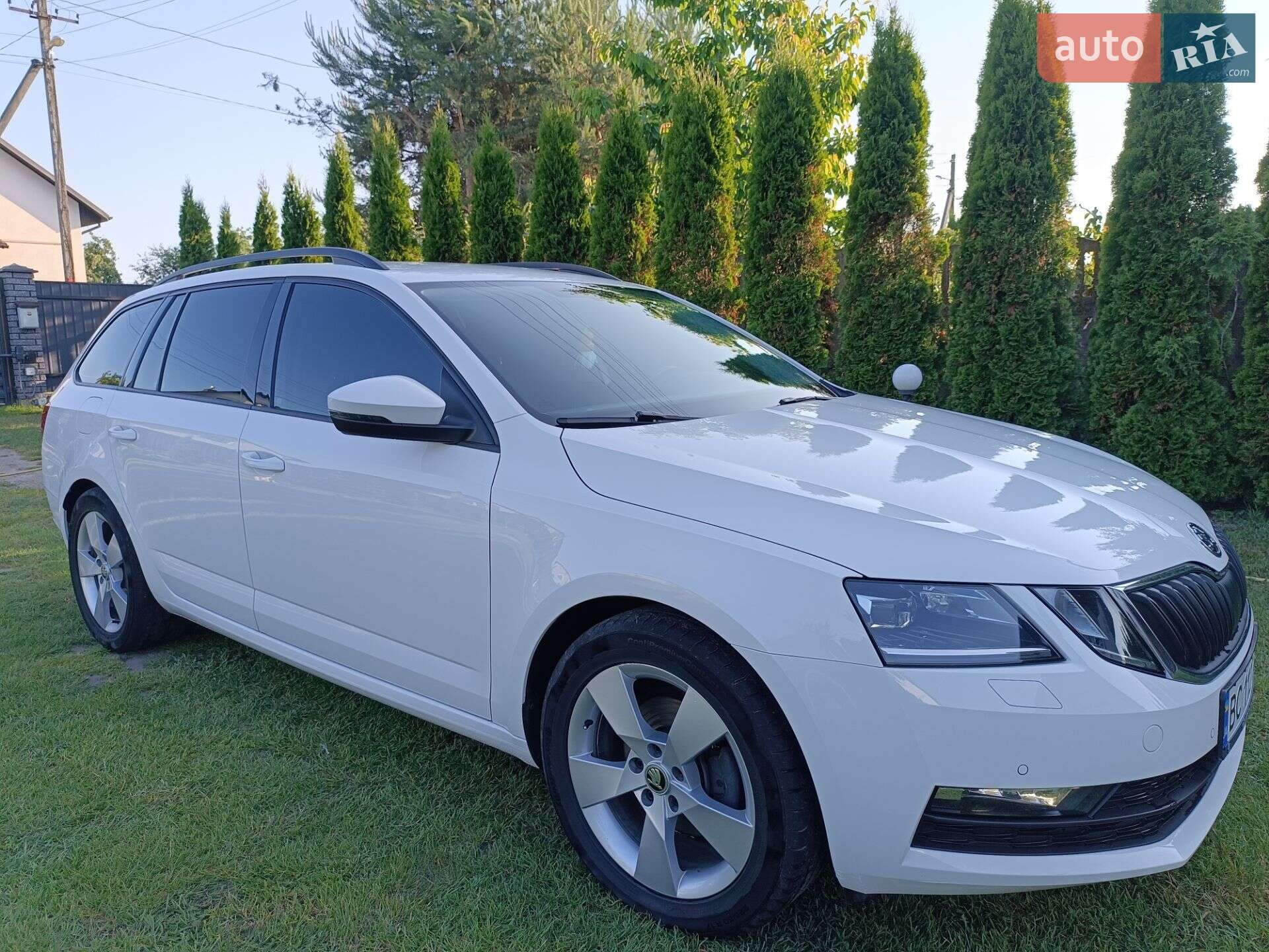 Skoda Octavia 2018 VIN TMBLJ7NE8K0060134 фото оголошення 5 з 17