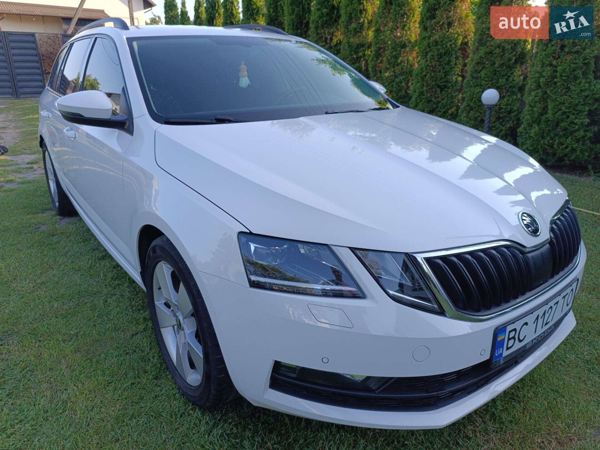 Skoda Octavia 2018 VIN TMBLJ7NE8K0060134 фото оголошення 12 з 17