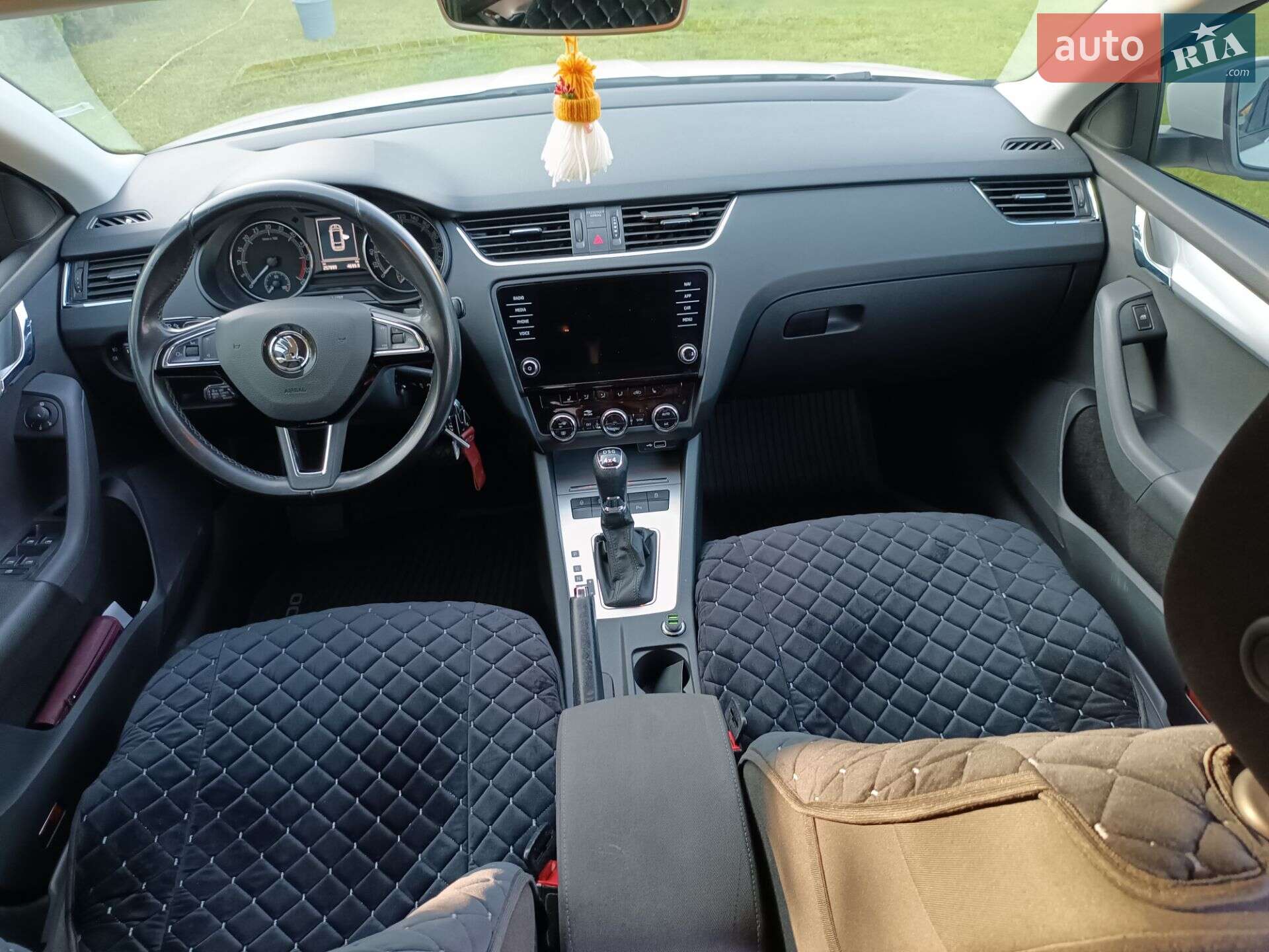Skoda Octavia 2018 VIN TMBLJ7NE8K0060134 фото оголошення 16 з 17