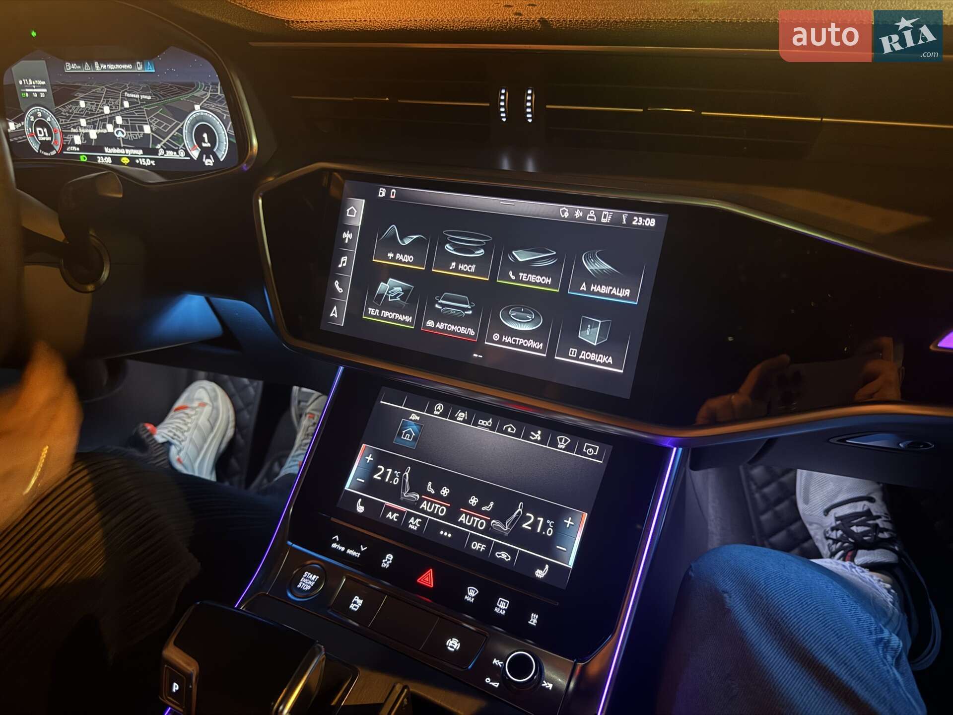 Audi A7 Sportback 2018 VIN WAUZZZF2XKN027798 фото оголошення 12 з 61