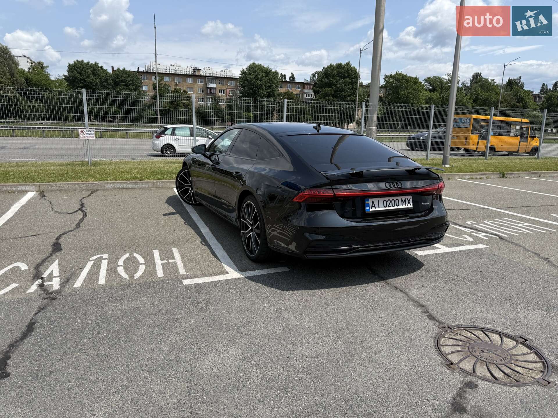 Audi A7 Sportback 2018 VIN WAUZZZF2XKN027798 фото оголошення 15 з 31