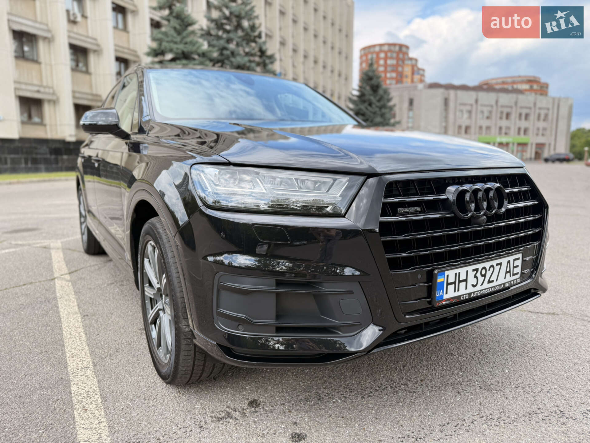 Audi Q7 2018 VIN WA1LHAF78KD025525 фото оголошення 5 з 31