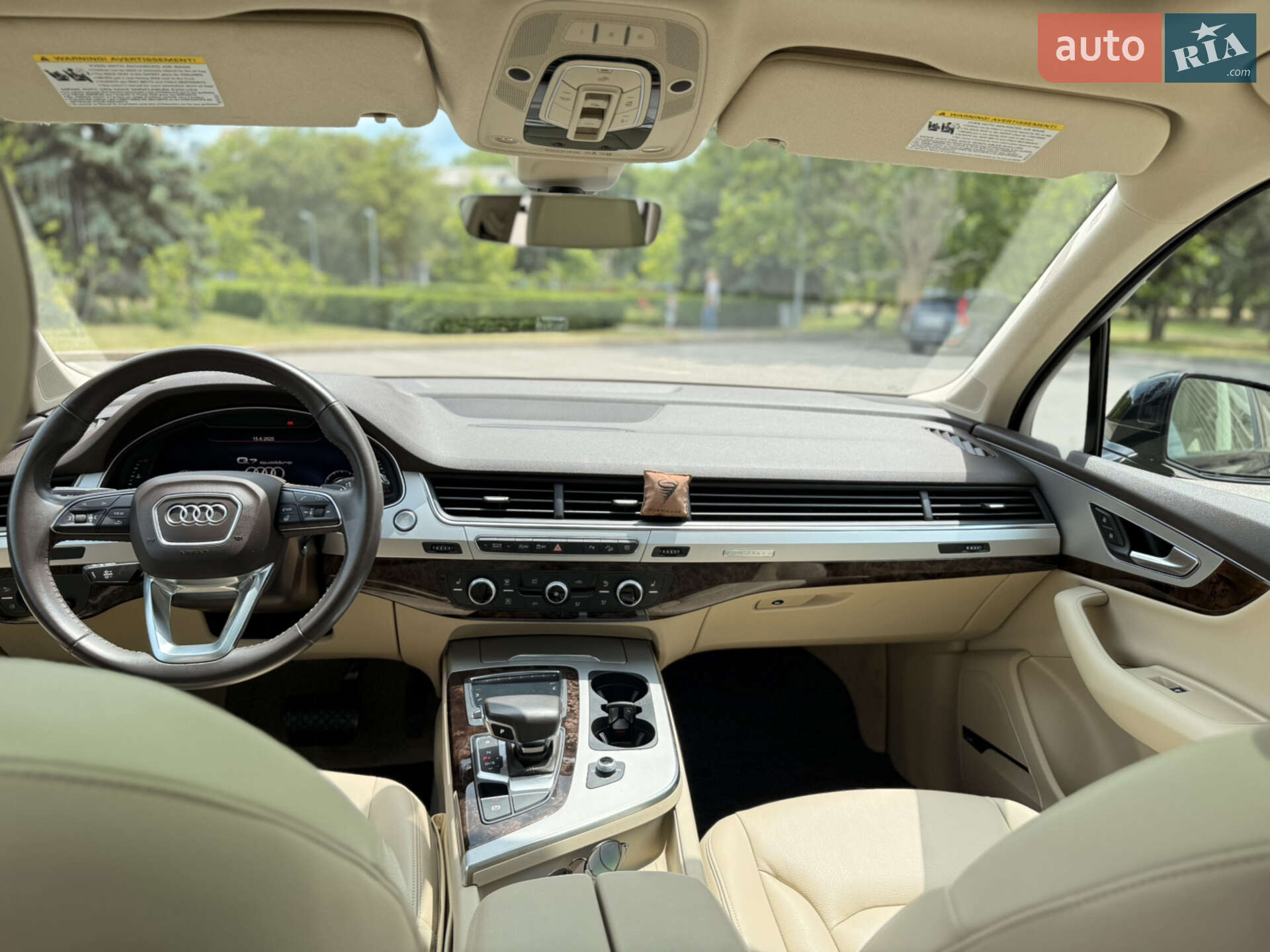 Audi Q7 2018 VIN WA1LHAF78KD025525 фото оголошення 12 з 31