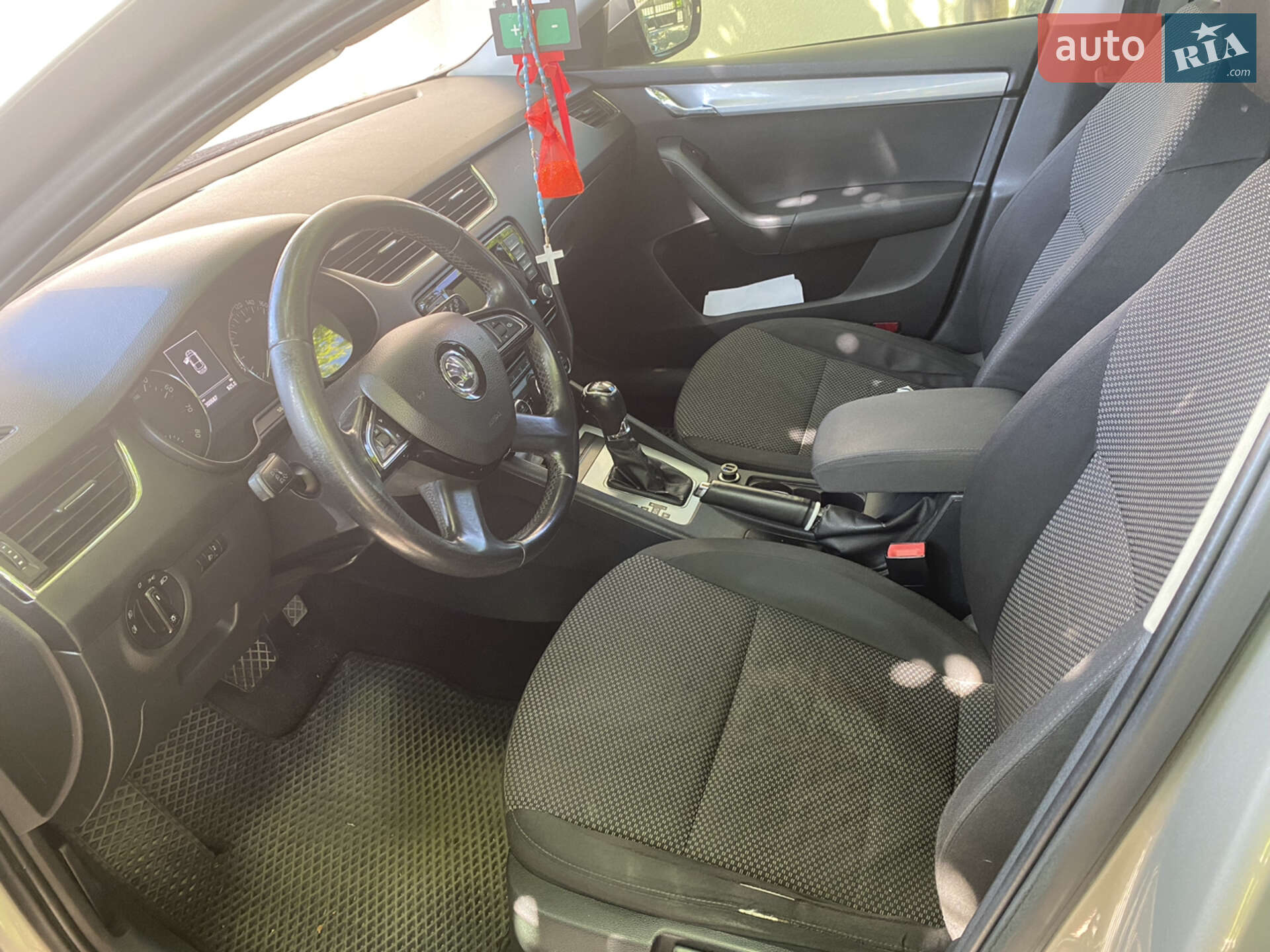 Skoda Octavia 2014 VIN TMBAC2NE1EB009121 фото оголошення 2 з 3