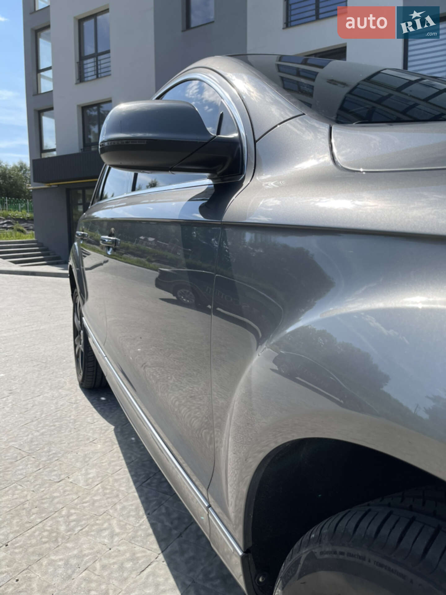 Audi Q7 2011 VIN WA1LMAFEXCD006390 фото оголошення 4 з 15
