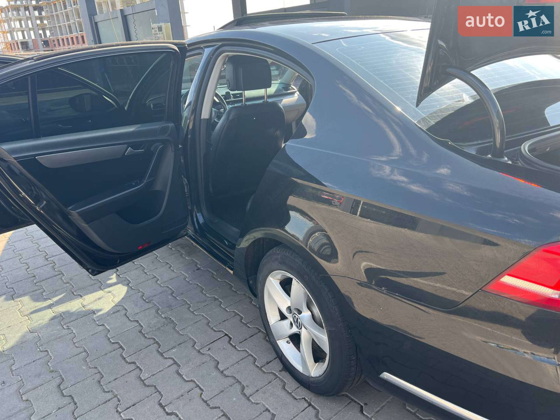 Volkswagen Passat 2013 VIN WVWZZZ3CZDP035928 фото оголошення 42 з 43