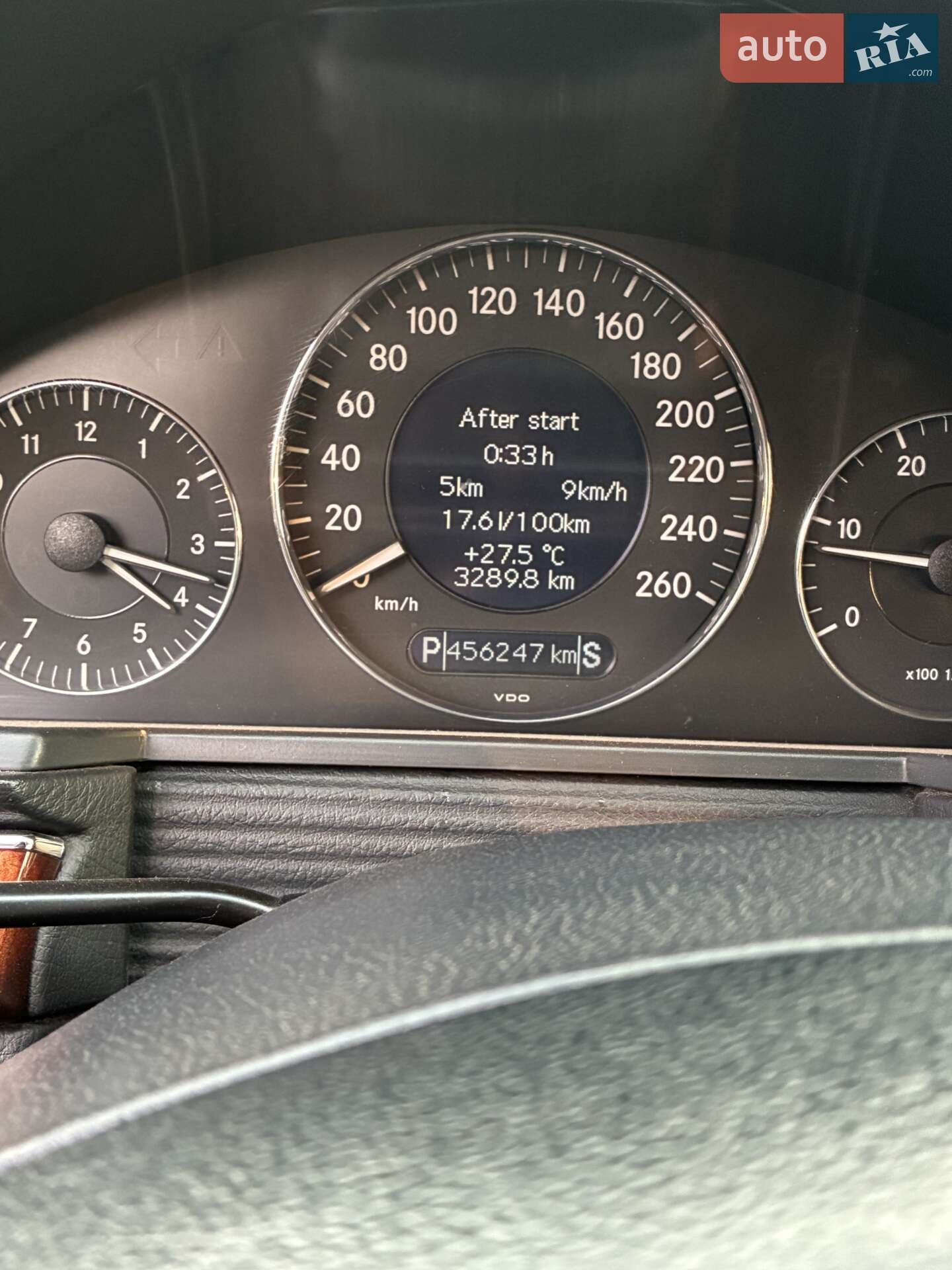 Mercedes-Benz E-Class 2004 VIN WDB2112161A548916 фото оголошення 13 з 14