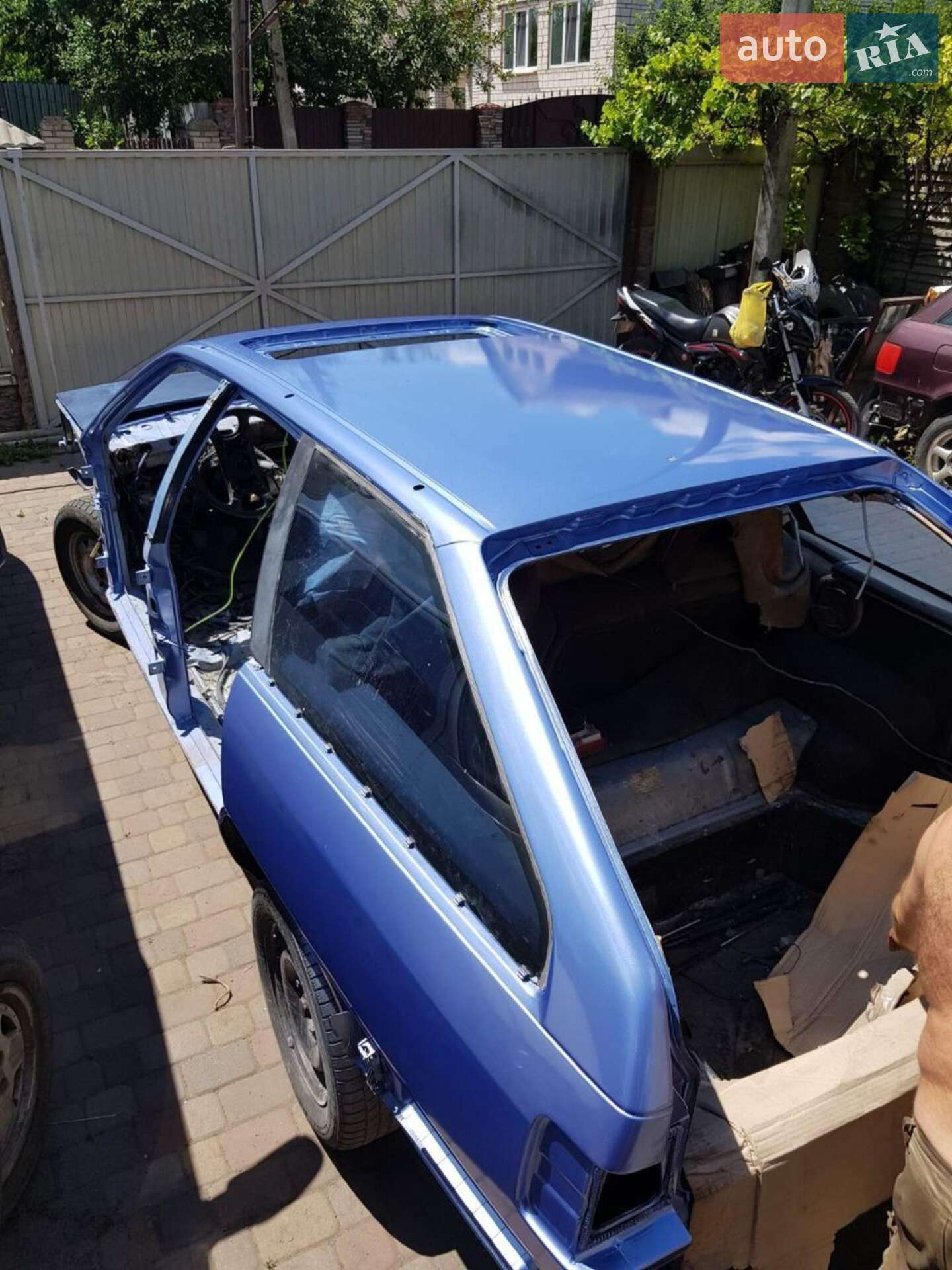 Audi 100 1985 VIN WAUZZZ44ZFA077897 фото оголошення 10 з 25