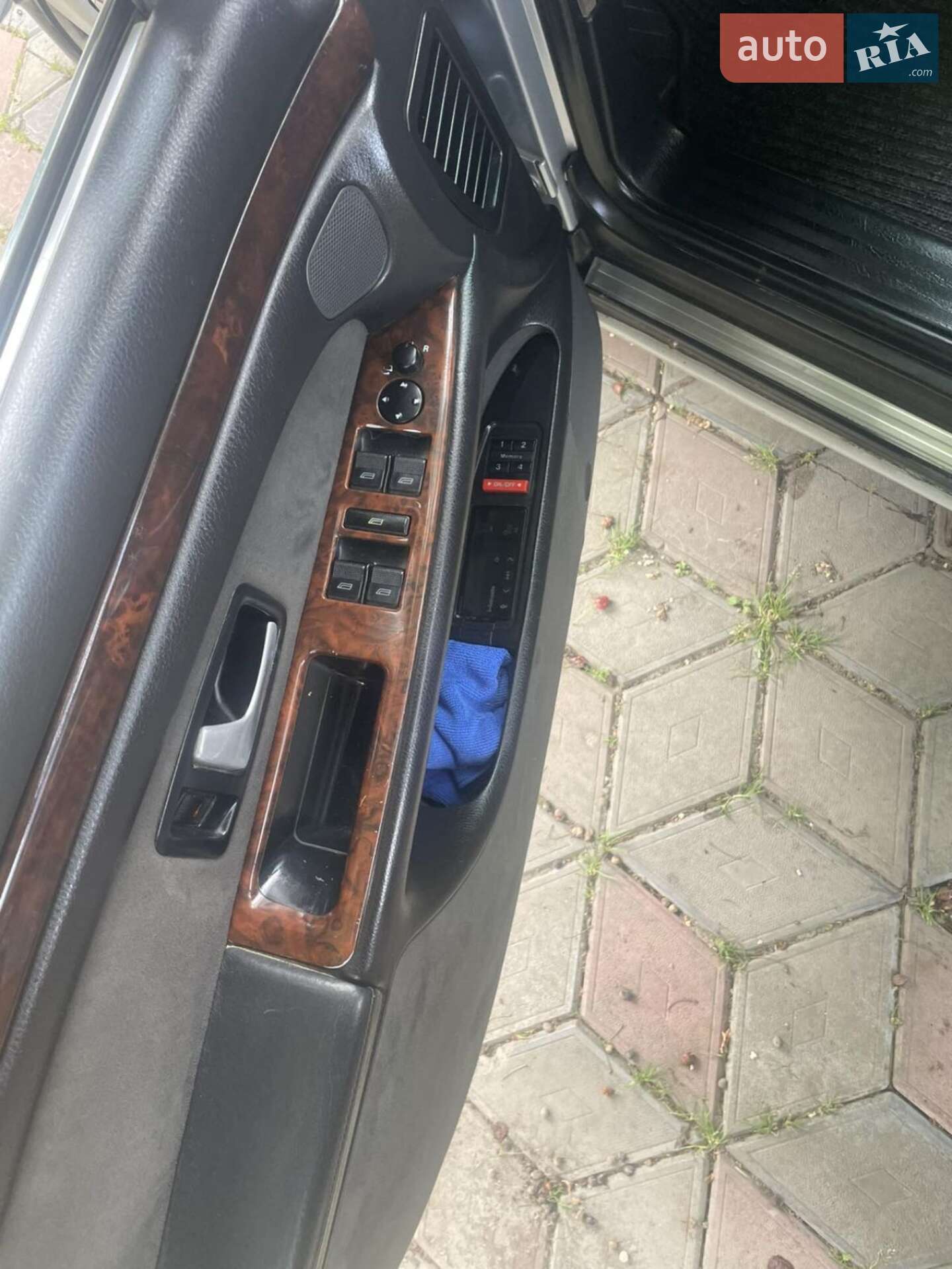 Audi A8 1997 VIN WAUZZZ4DZVN006670 фото оголошення 4 з 29